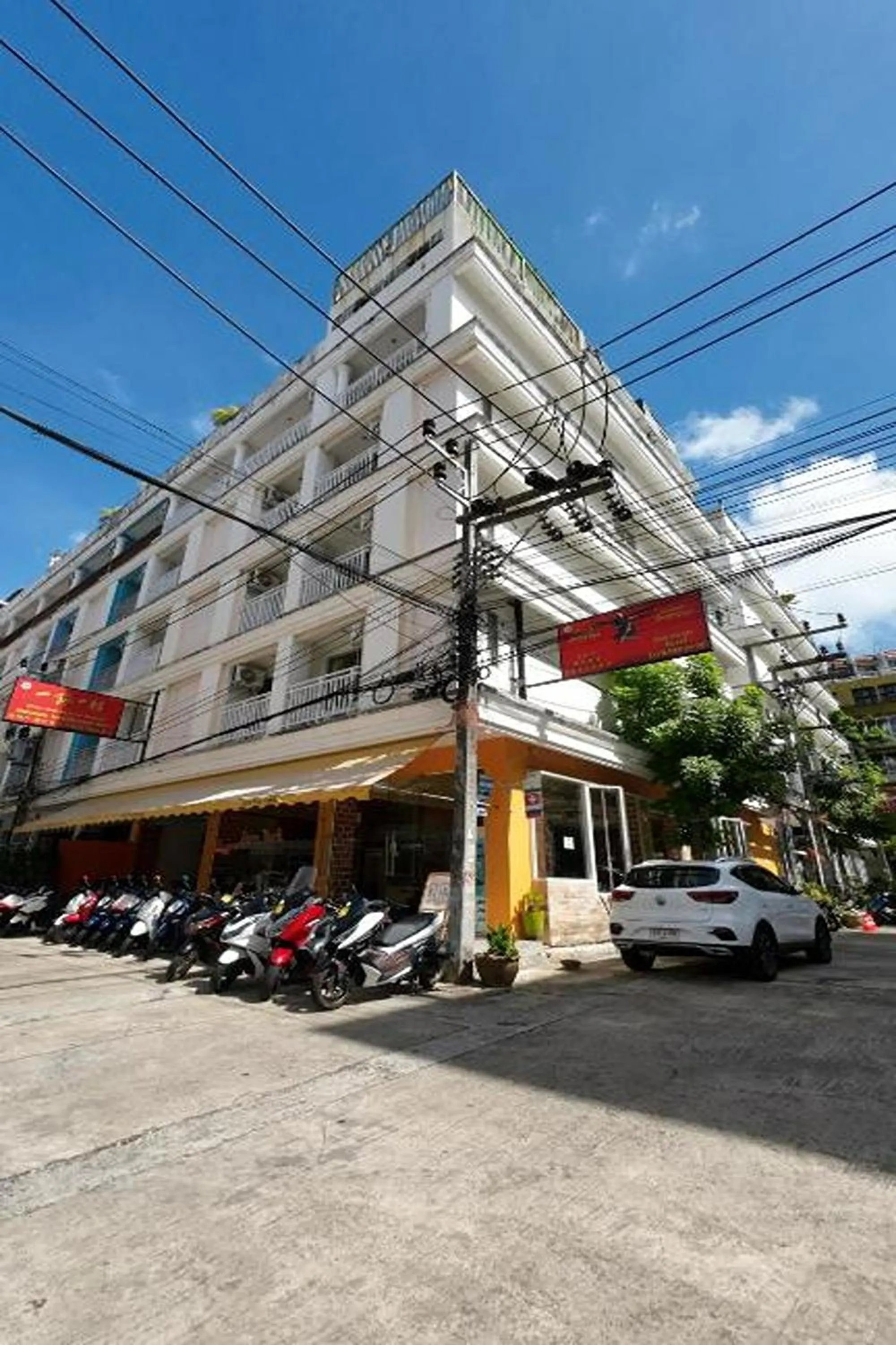 Property building in One World One Home Patong 2
