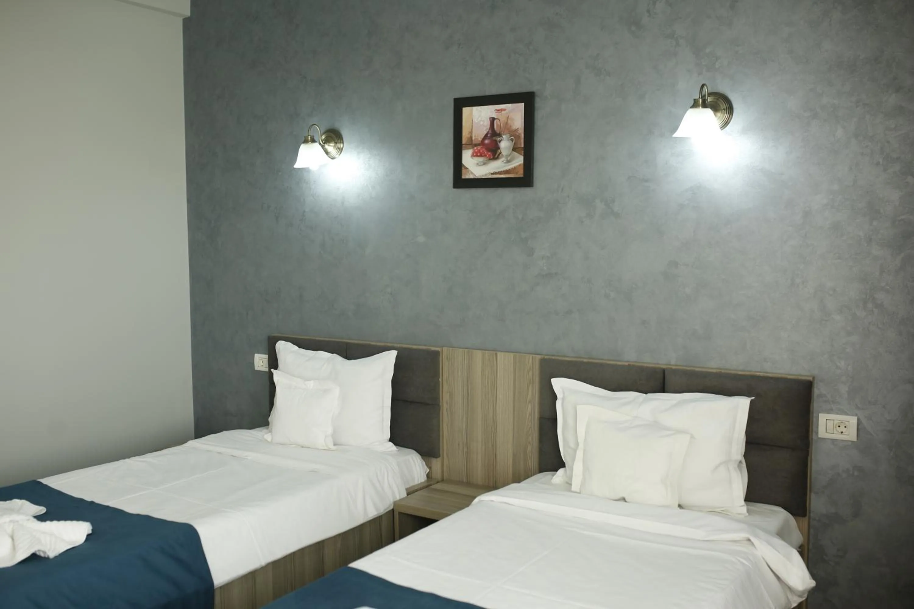 Photo of the whole room, Bed in Hotel Agapi Mamaia