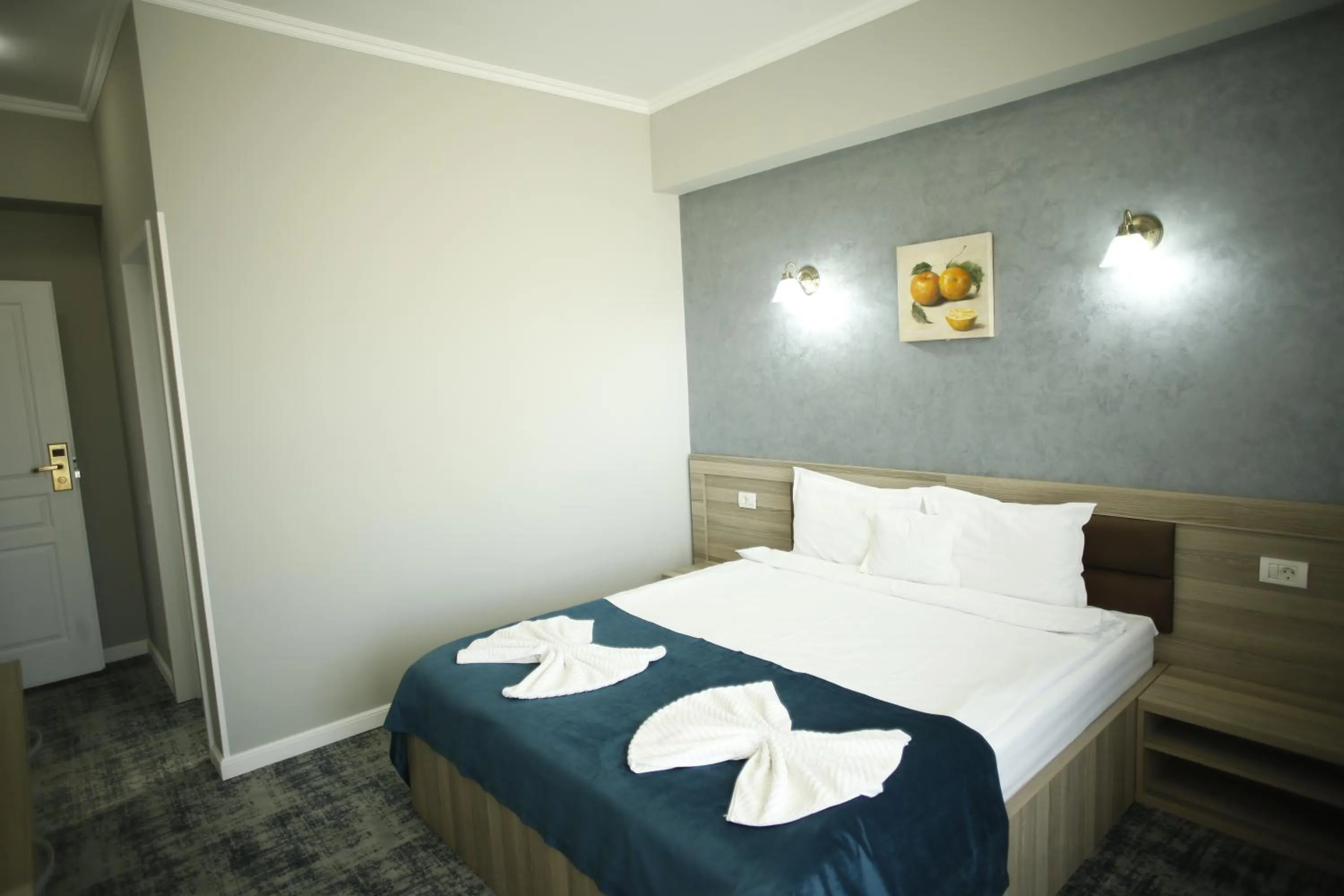 Photo of the whole room, Bed in Hotel Agapi Mamaia