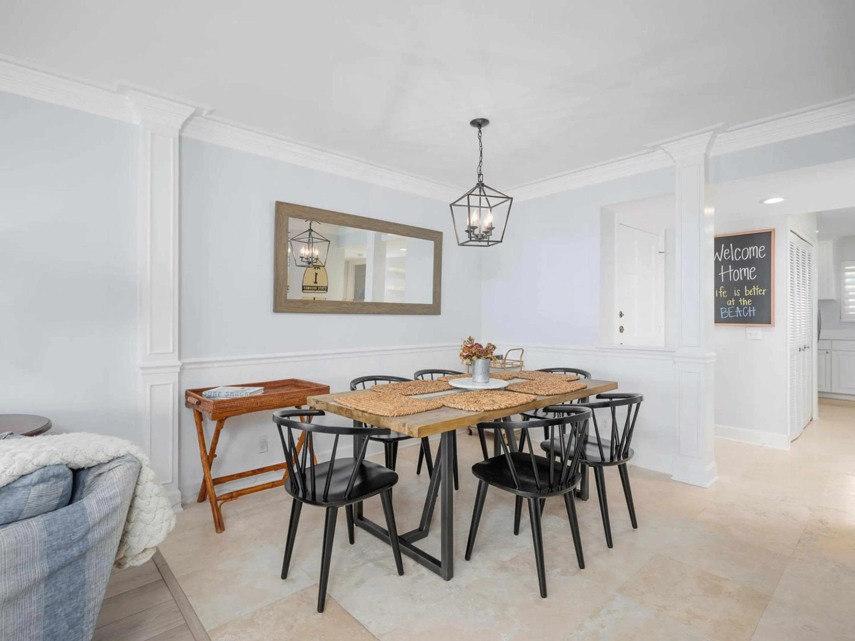 Property building in El Mar Villa