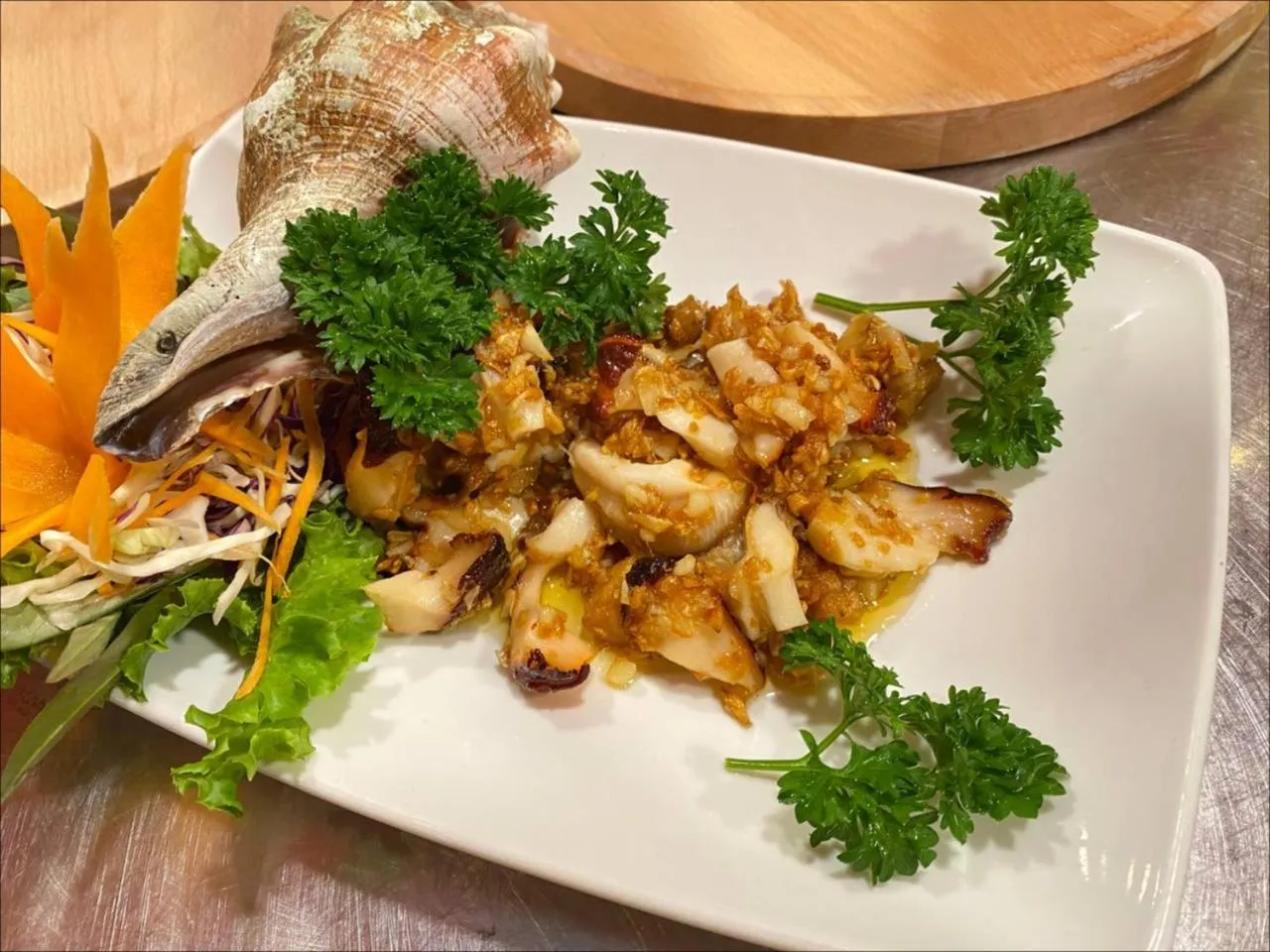 Restaurant/places to eat in THE RICE HOTEL