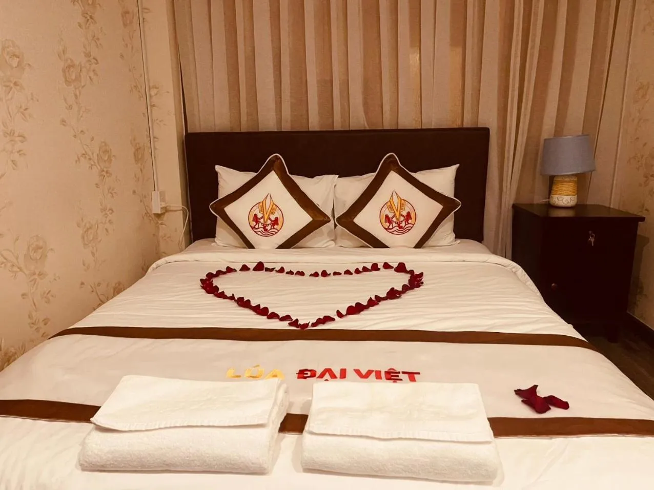 Bed in THE RICE HOTEL