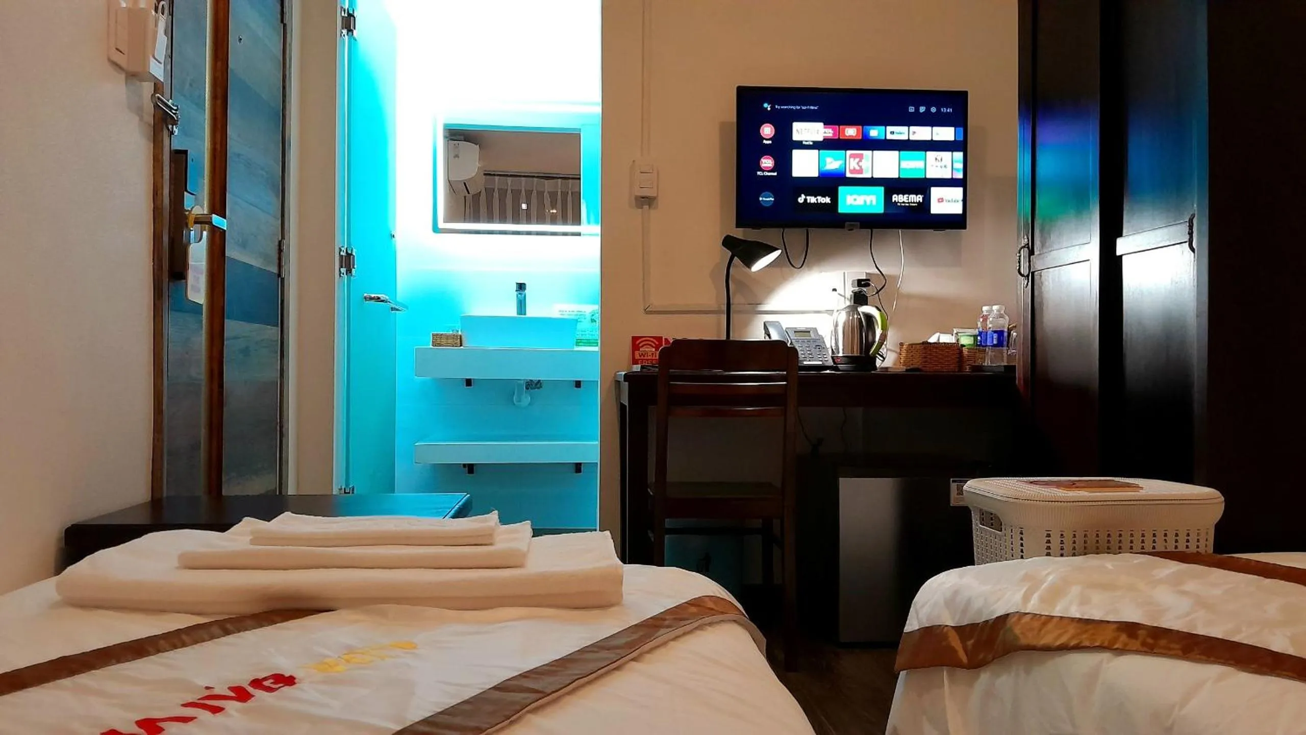 Bed in THE RICE HOTEL