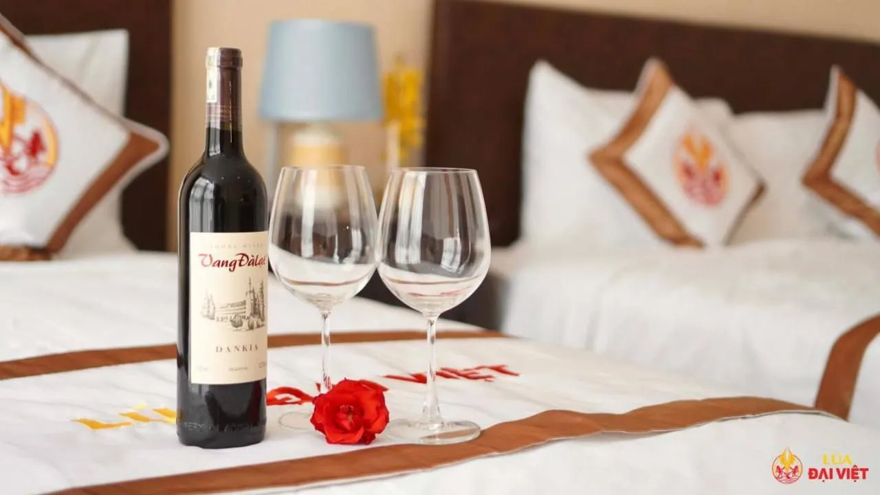 Bed in THE RICE HOTEL