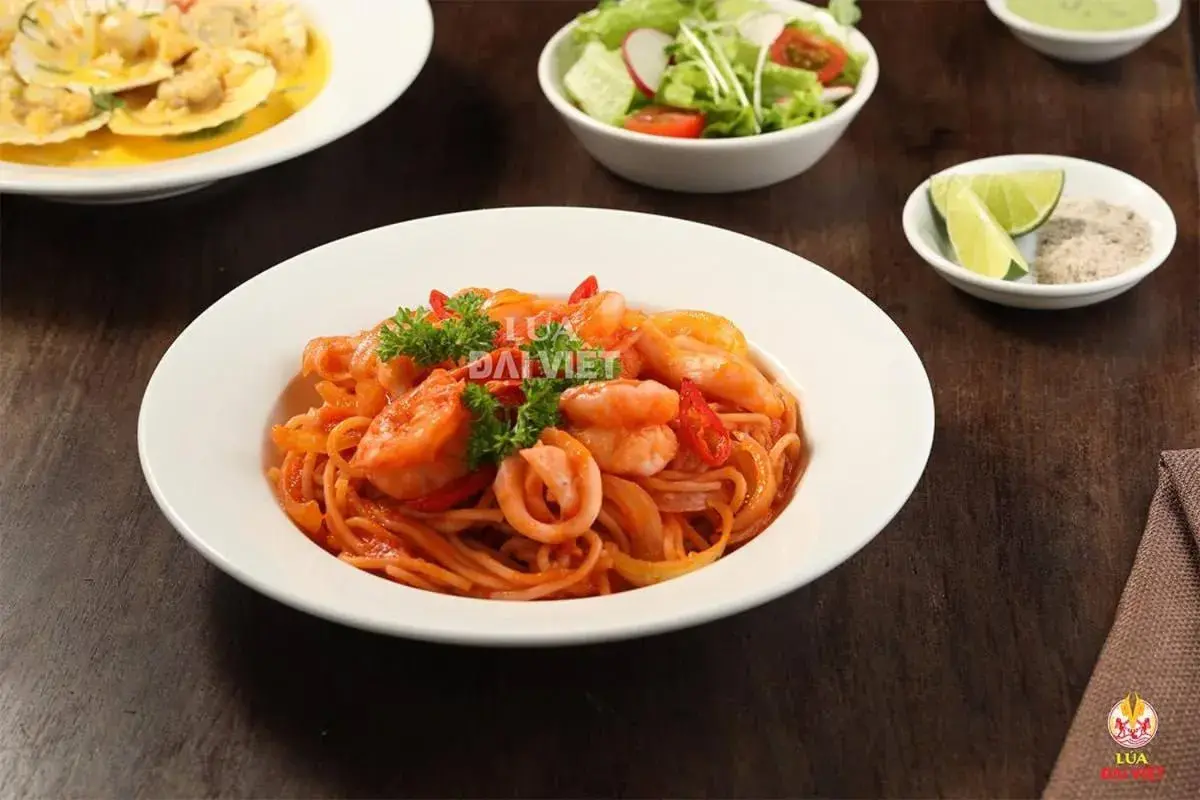 Restaurant/places to eat in THE RICE HOTEL Restaurant/places to eat in THE RICE HOTEL