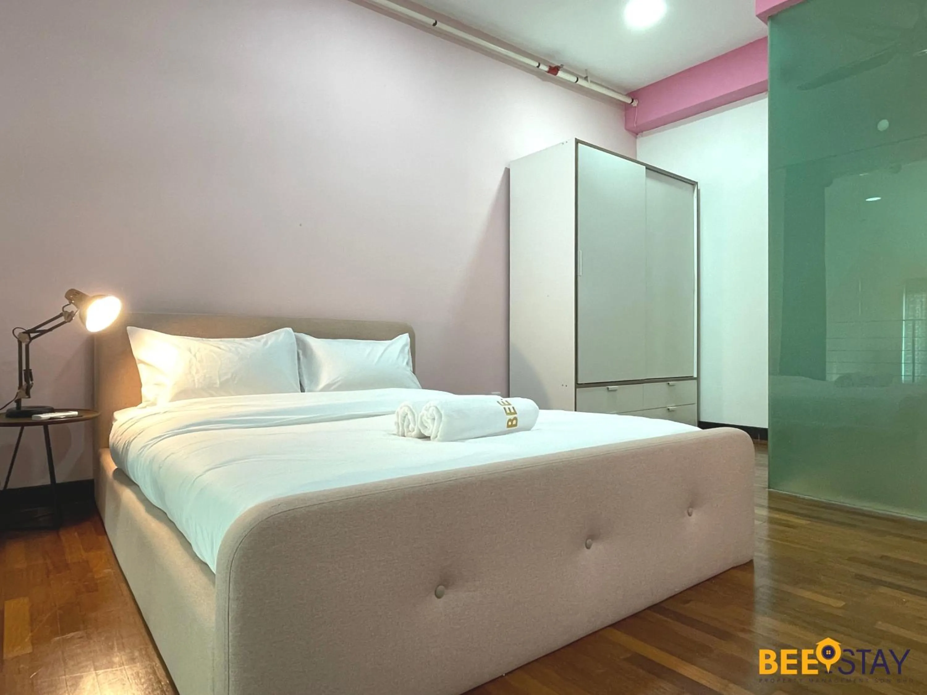 Bedroom, Bed in The Scott Garden Kuala Lumpur by BeeStay Management