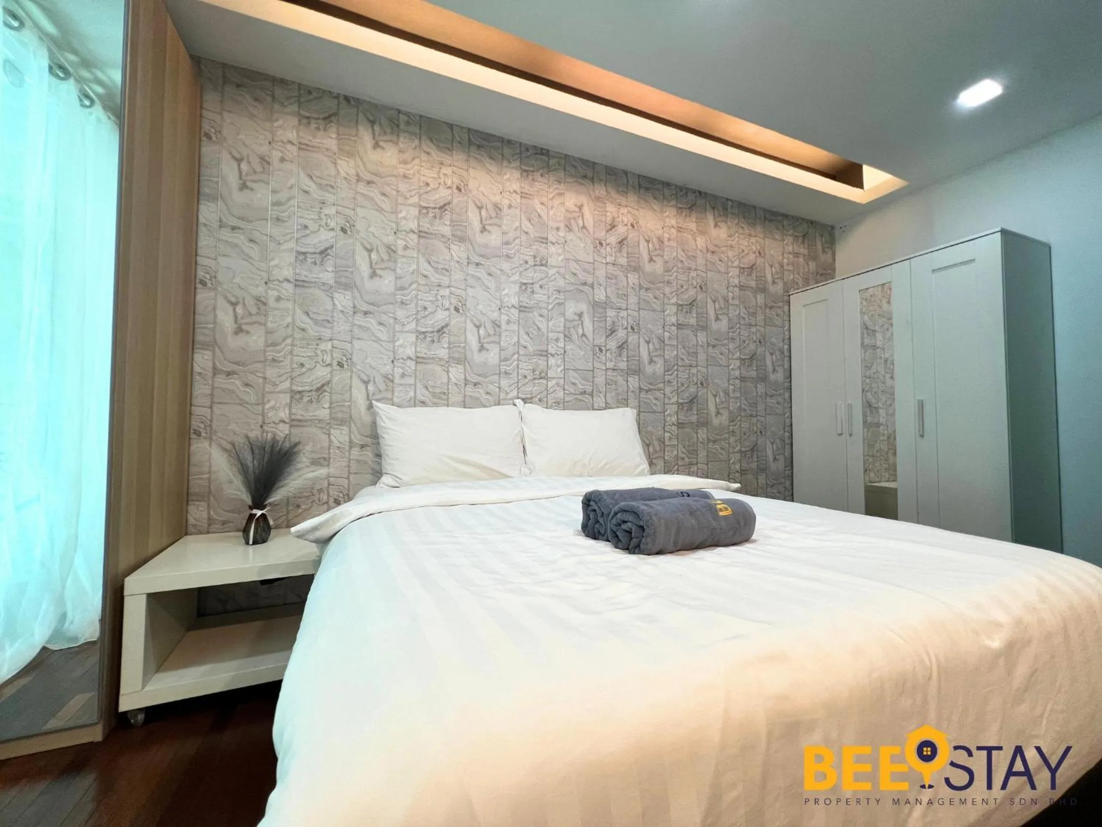 Bedroom, Bed in The Scott Garden Kuala Lumpur by BeeStay Management