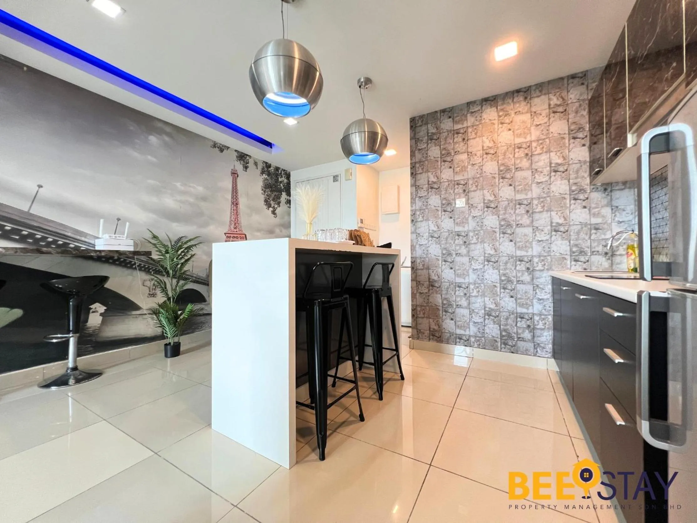 Kitchen or kitchenette in The Scott Garden Kuala Lumpur by BeeStay Management