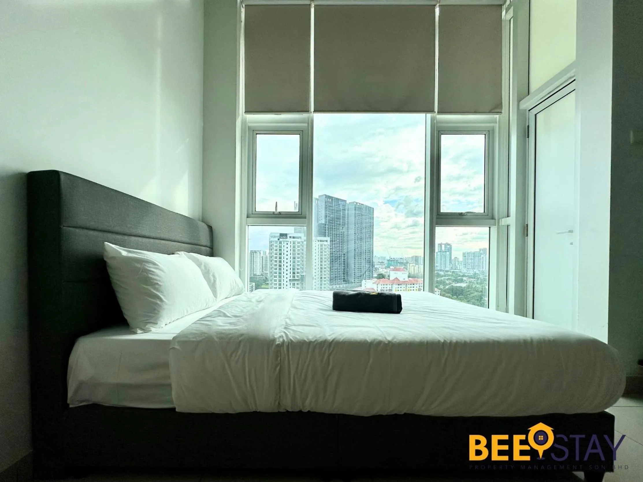Bedroom, Bed in The Scott Garden Kuala Lumpur by BeeStay Management