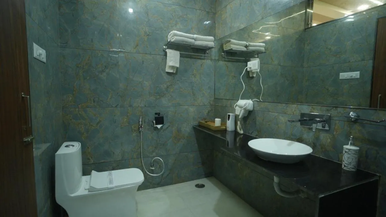 The Sky Imperial Sethji Ni Wadi