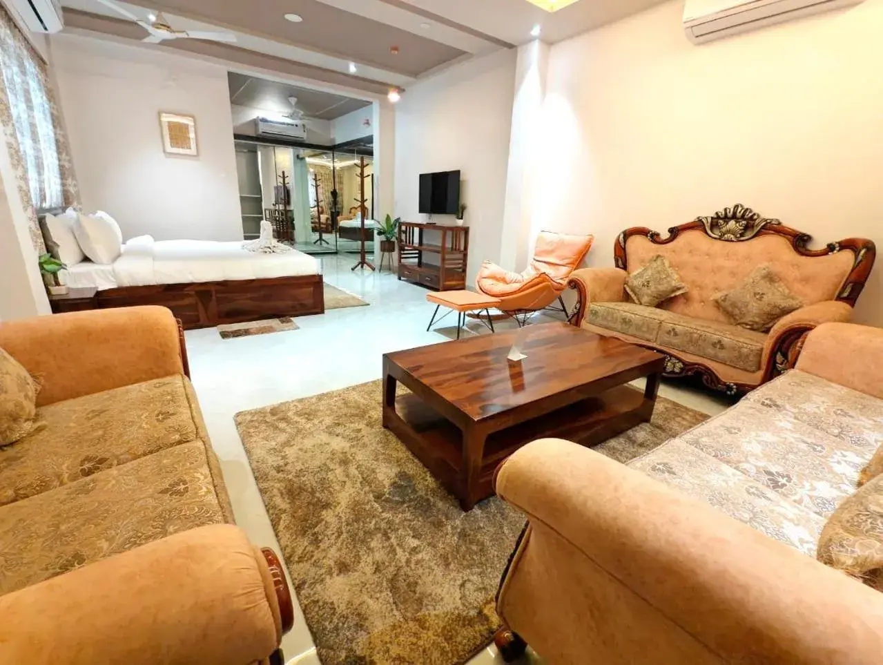 Bed in The Sky Imperial Sethji Ni Wadi Bed in The Sky Imperial Sethji Ni Wadi