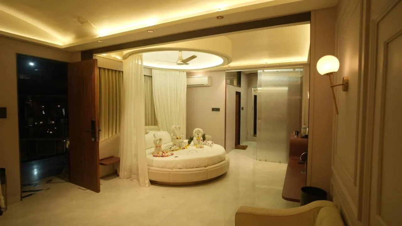 Bed in The Sky Imperial Sethji Ni Wadi