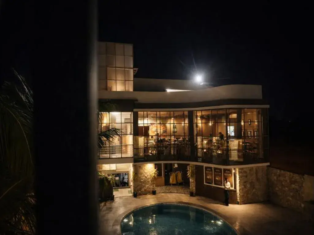 Swimming pool in The Sky Imperial Sethji Ni Wadi Swimming pool in The Sky Imperial Sethji Ni Wadi