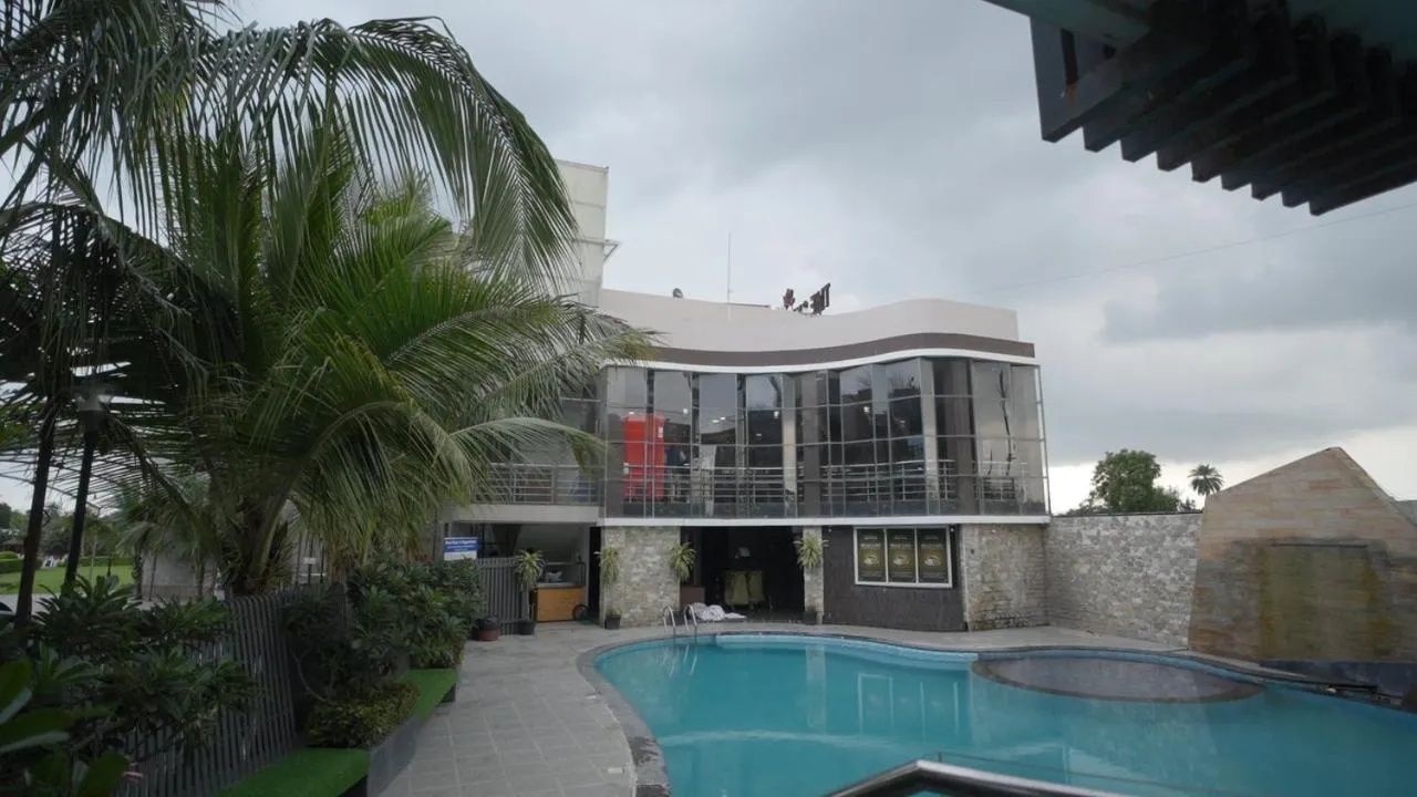 The Sky Imperial Sethji Ni Wadi