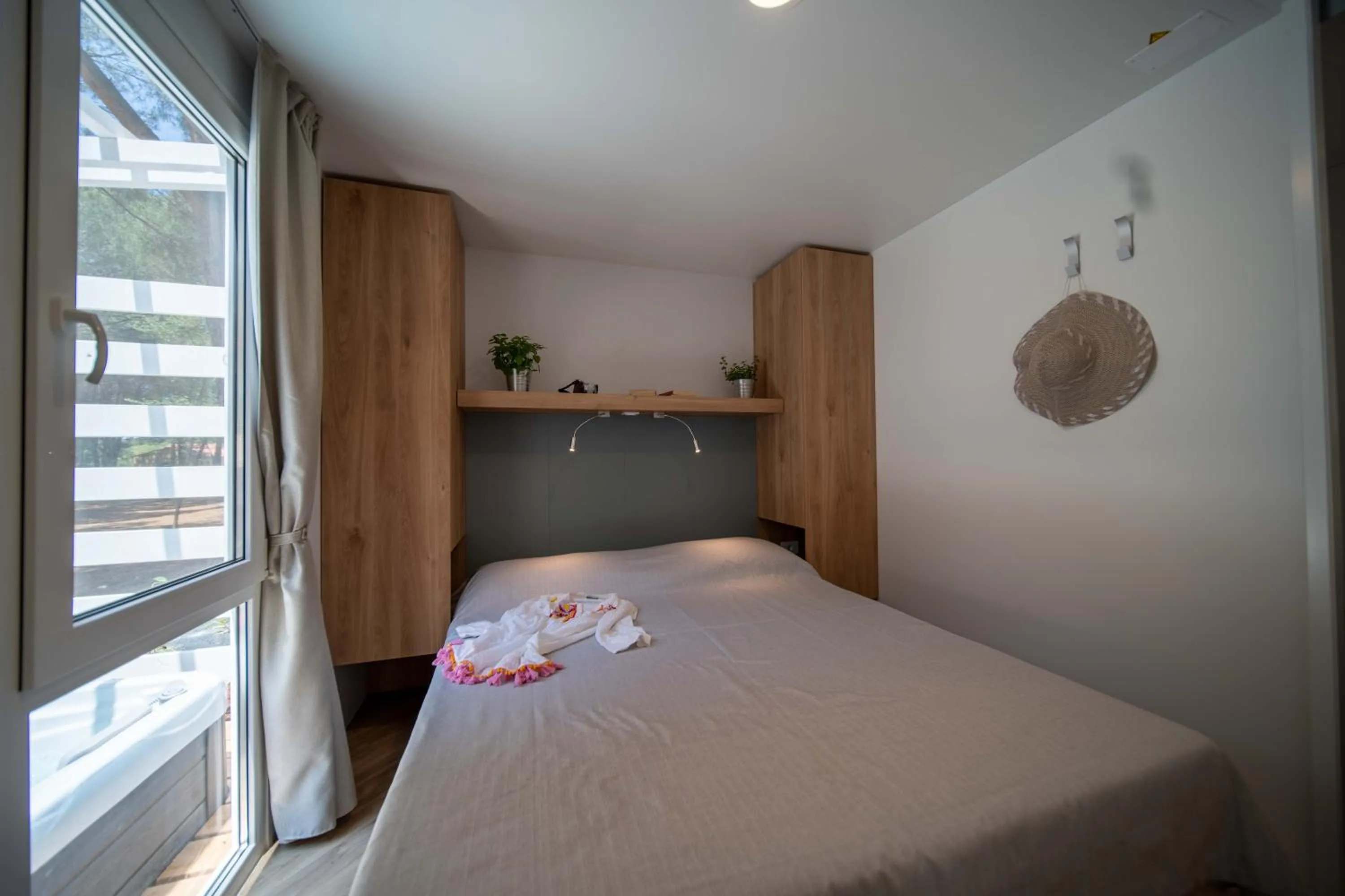 Bedroom, Bed in Holiday Centre Bi village