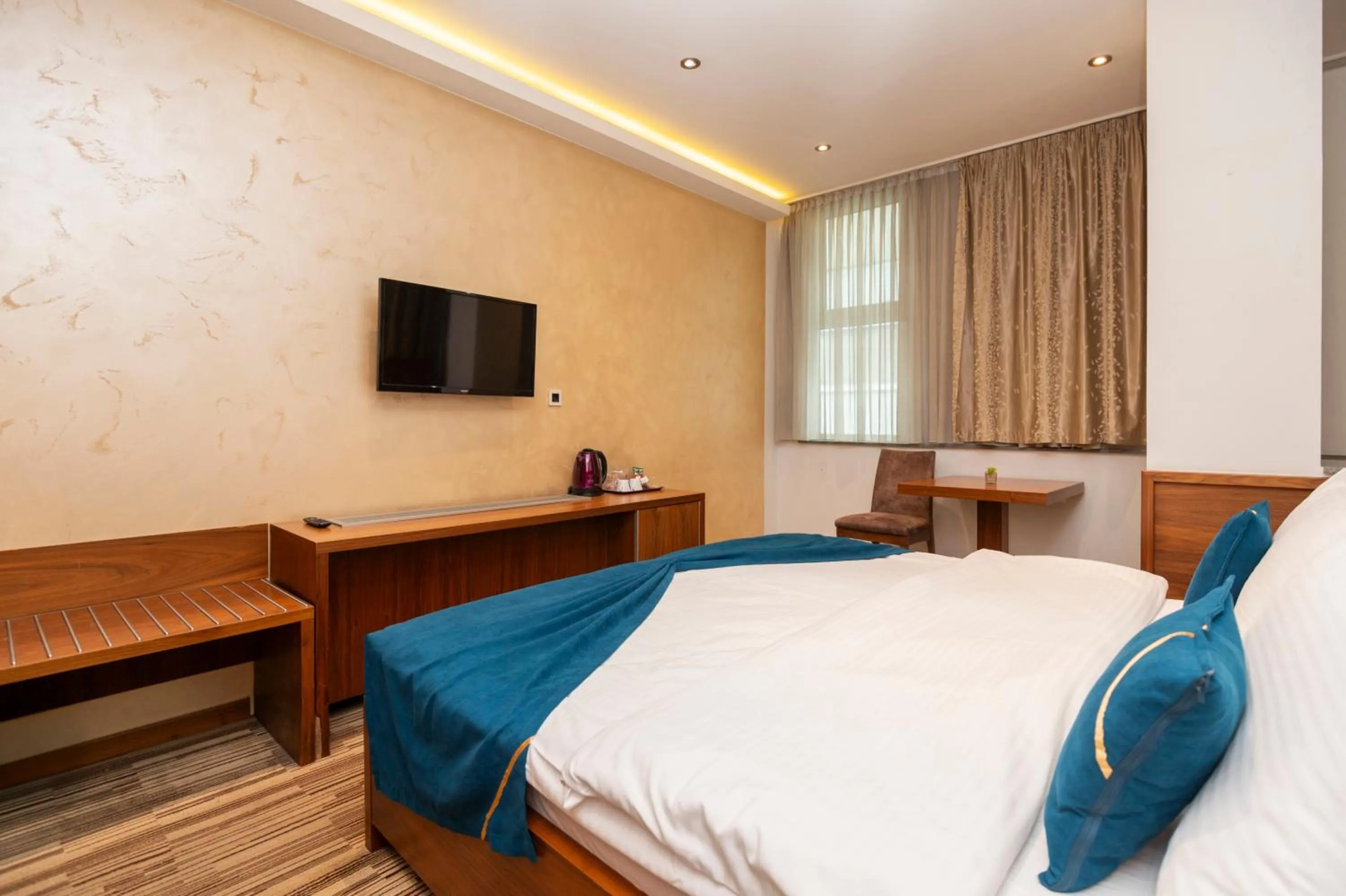 Bed in Hotel Bistrik City Center