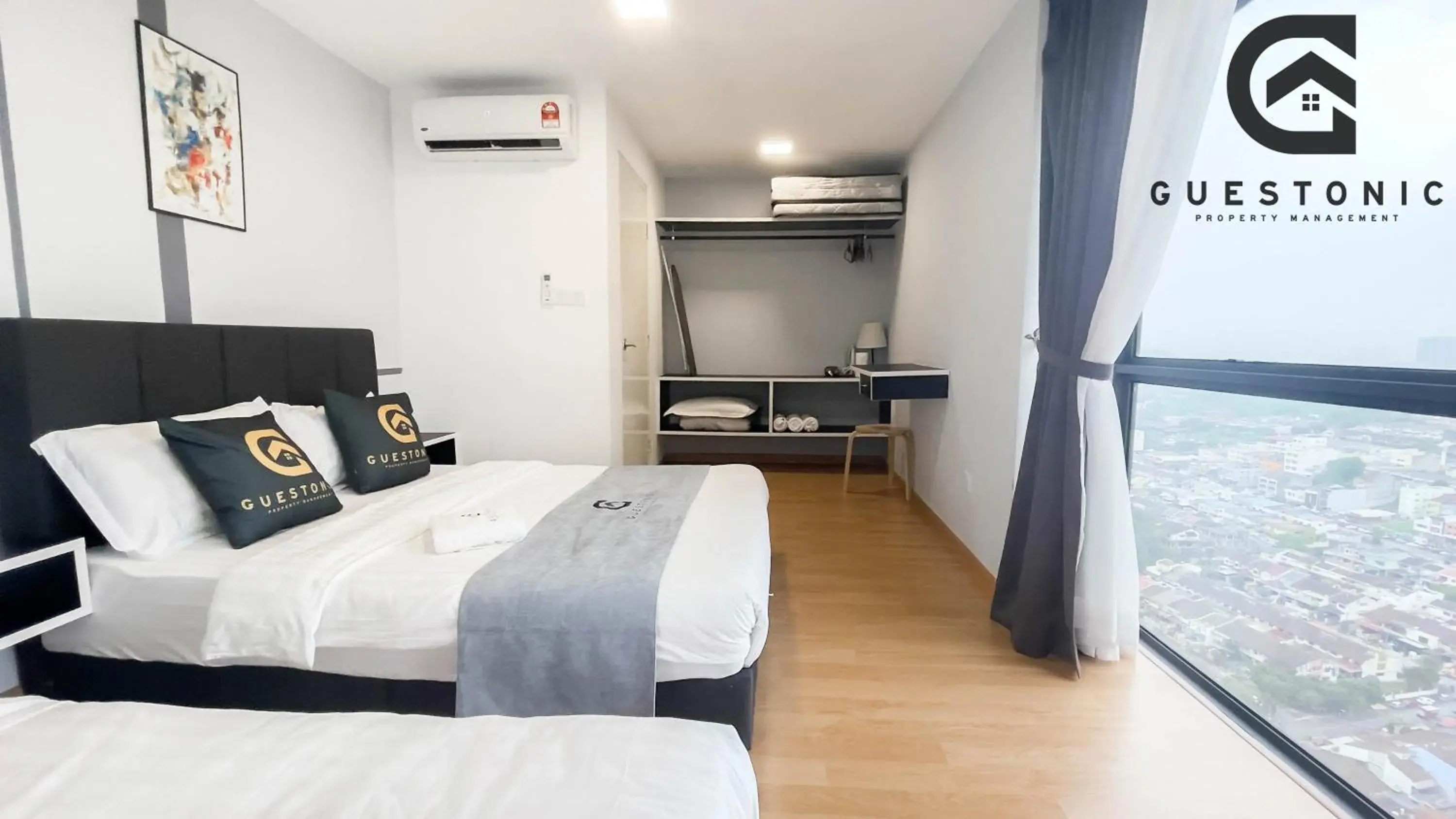 Bed in EkoCheras Cozy Suite by GUESTONIC Bed in EkoCheras Cozy Suite by GUESTONIC