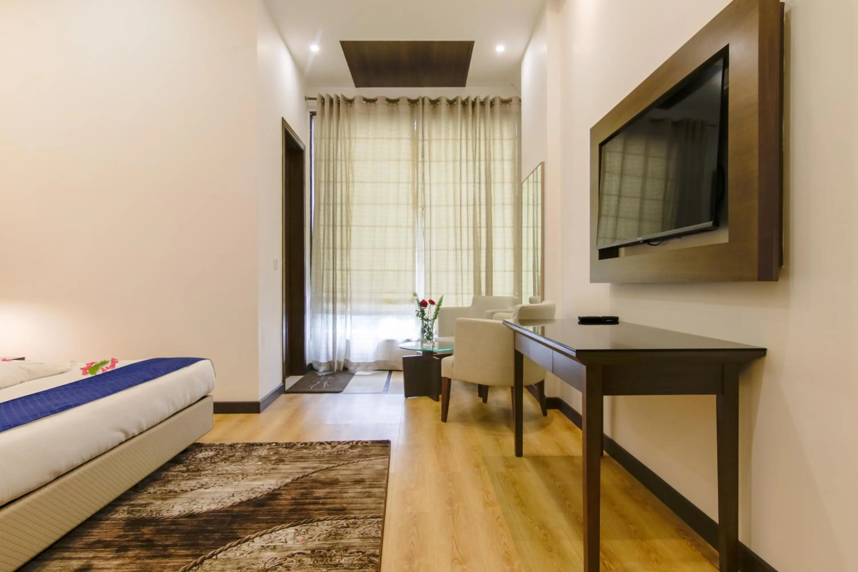 Bedroom, Bed in Dhauladhar Heights Resort