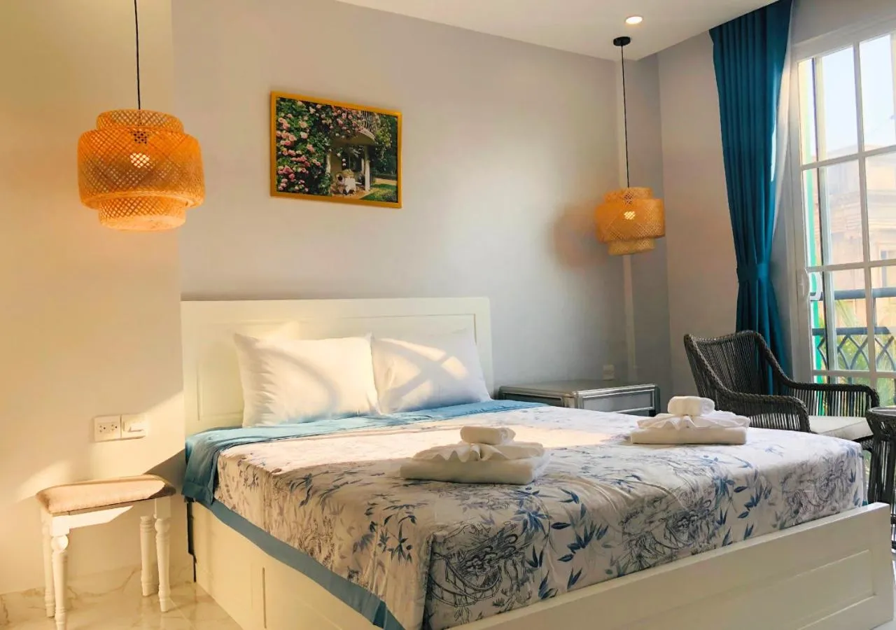 Bed in Moonlight Hotel Phu Quoc
