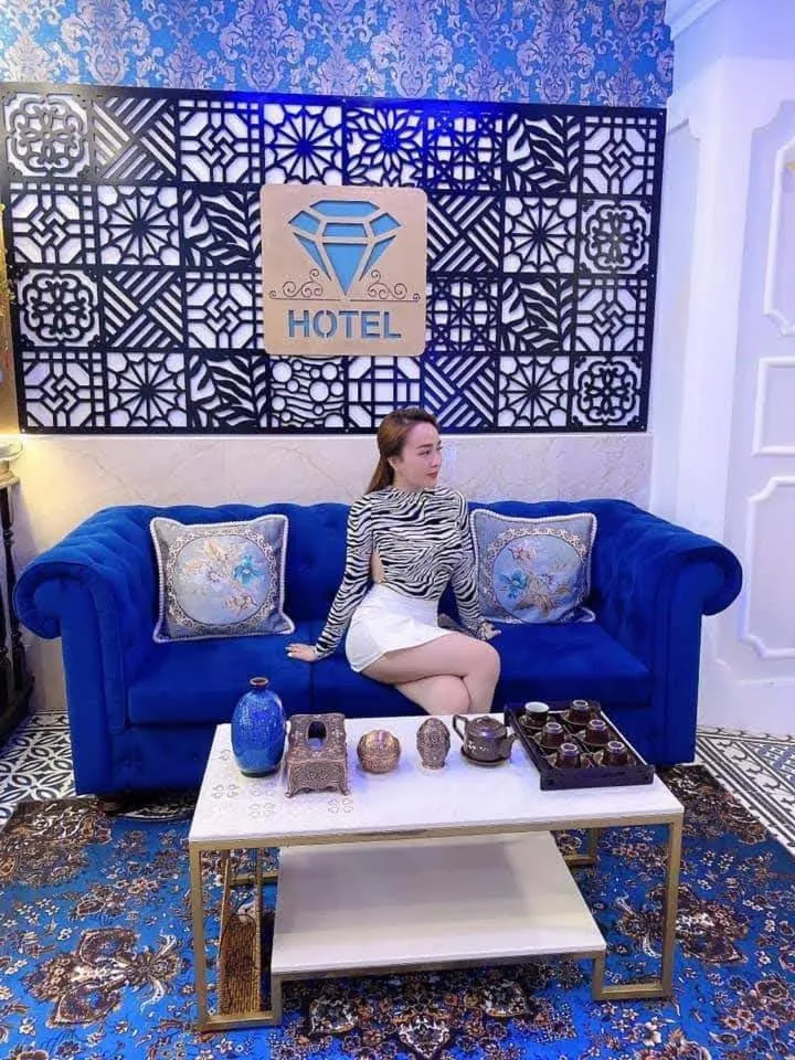 People in Milan Diamond Hotel