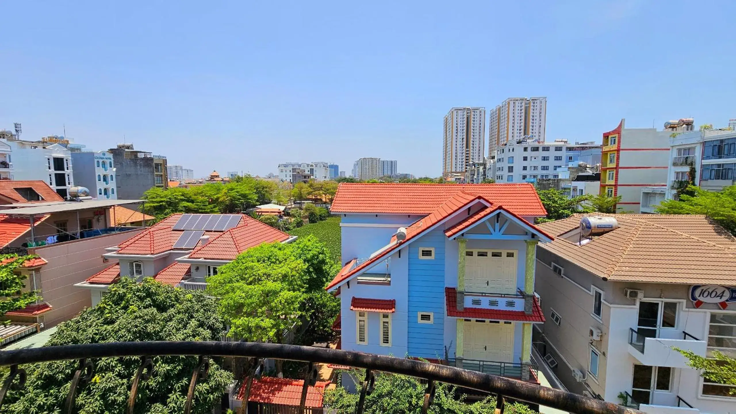 View (from property/room) in Milan Diamond Hotel View (from property/room) in Milan Diamond Hotel