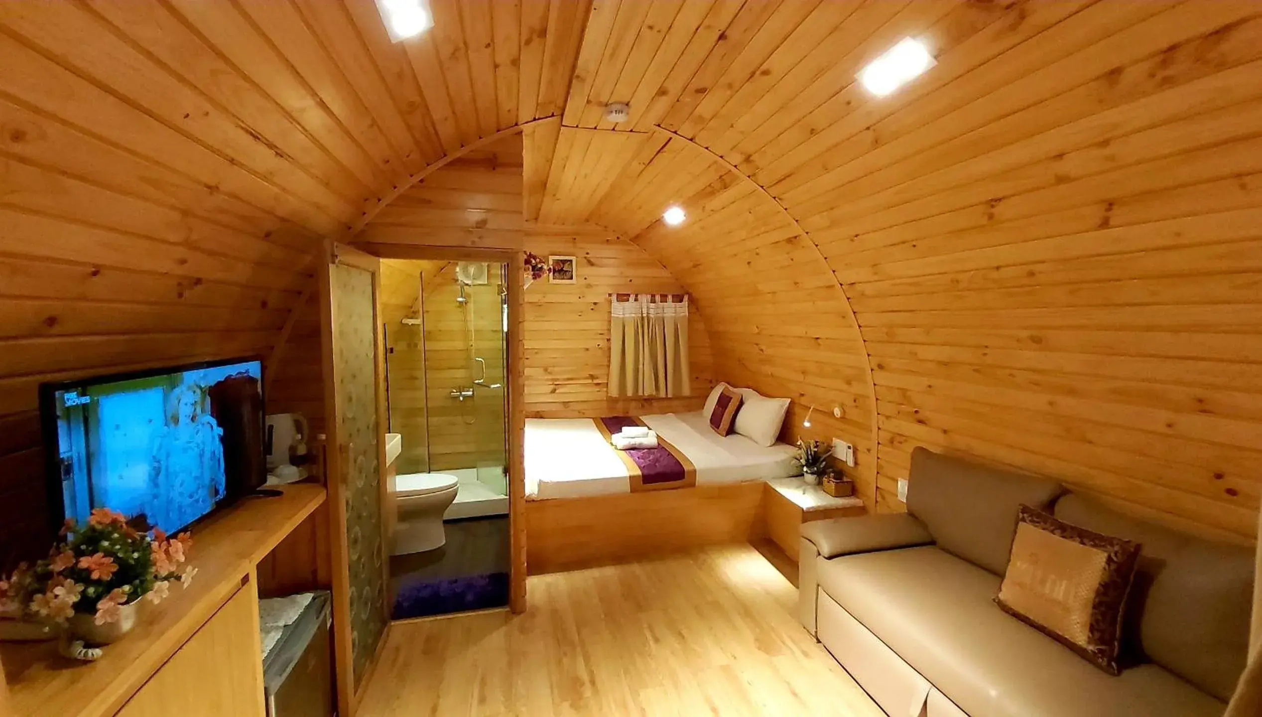 Photo of the whole room in Milan Corner Hotel Photo of the whole room in Milan Corner Hotel