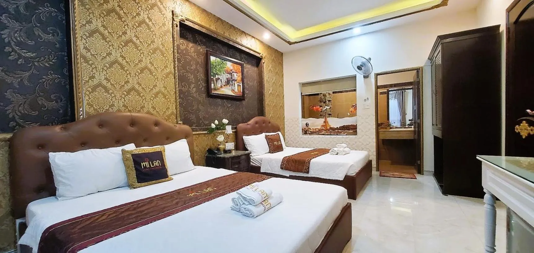 Photo of the whole room, Bed in Milan Corner Hotel