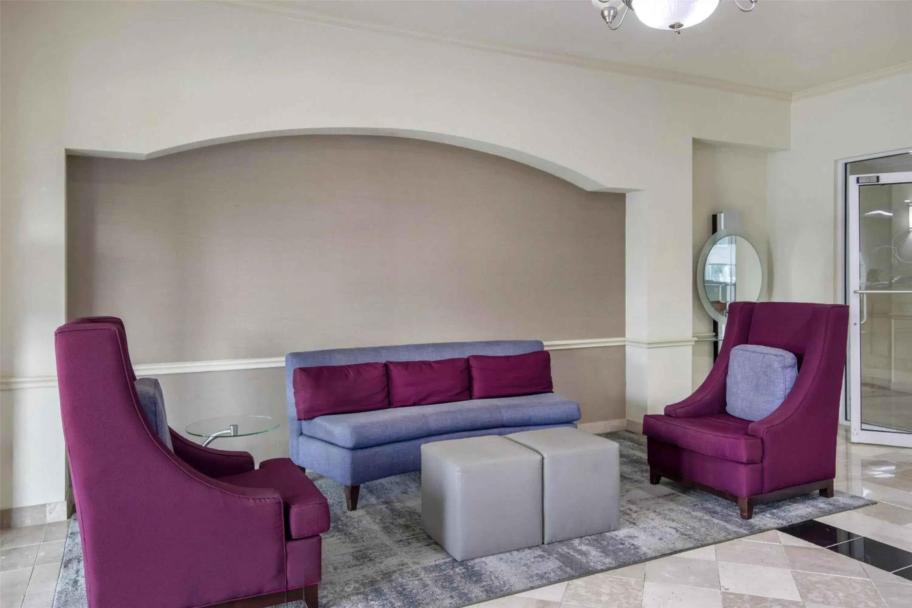 Lobby or reception in Best Western Limestone Inn and Suites Lobby or reception in Best Western Limestone Inn and Suites