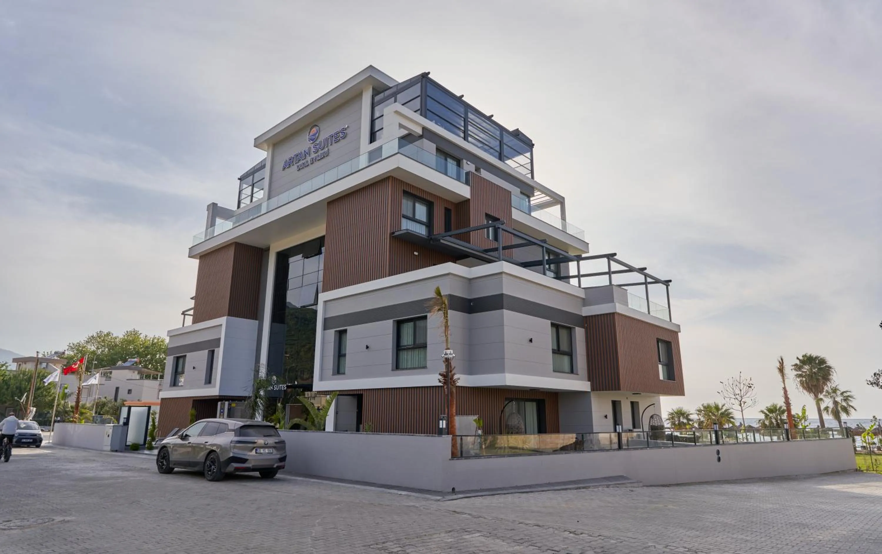 Property building in Artan Suites Tatil Evleri