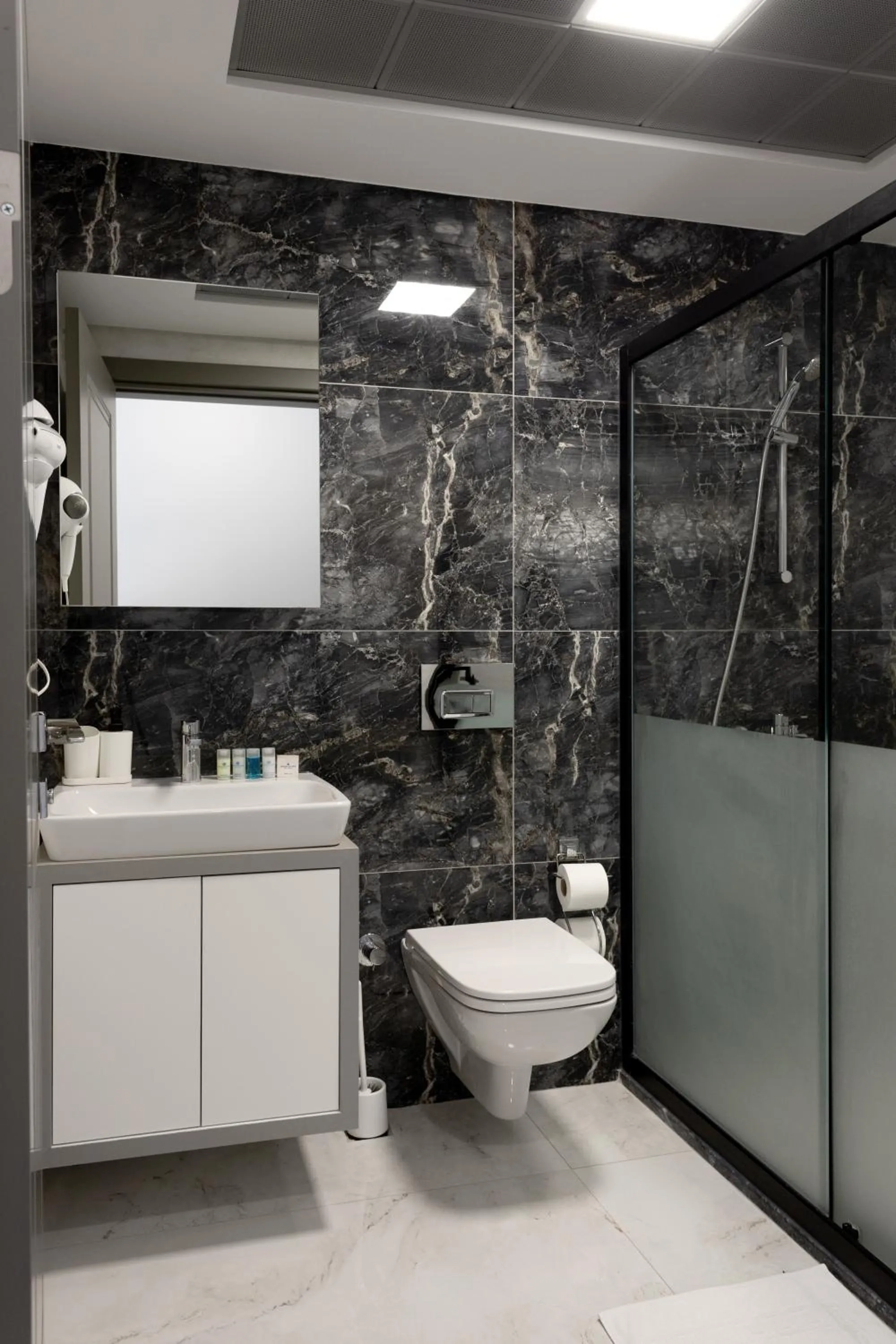 Bathroom in Artan Suites Tatil Evleri