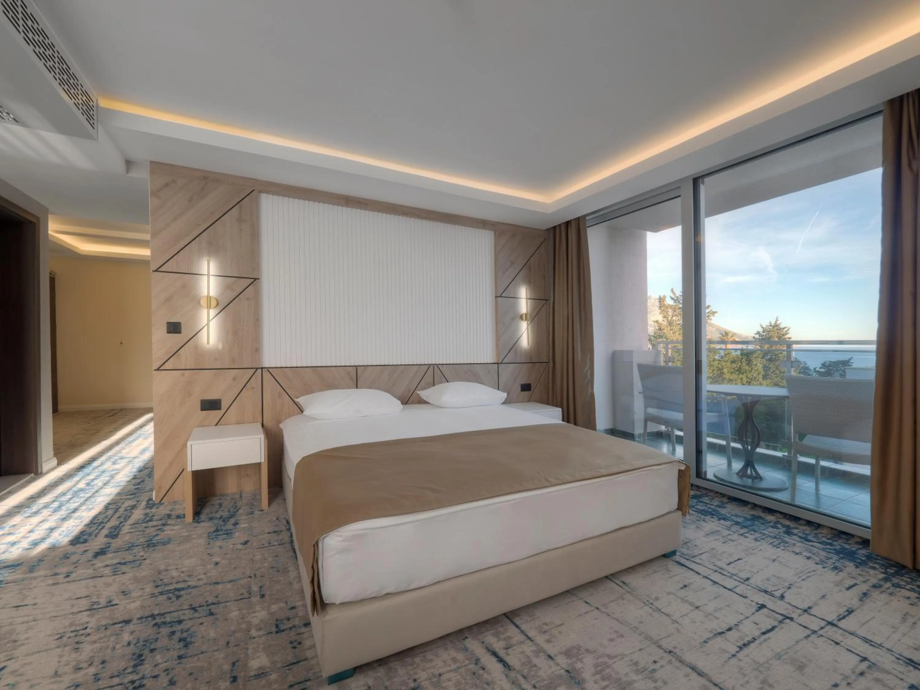 Bed in Hotel Tara Becici