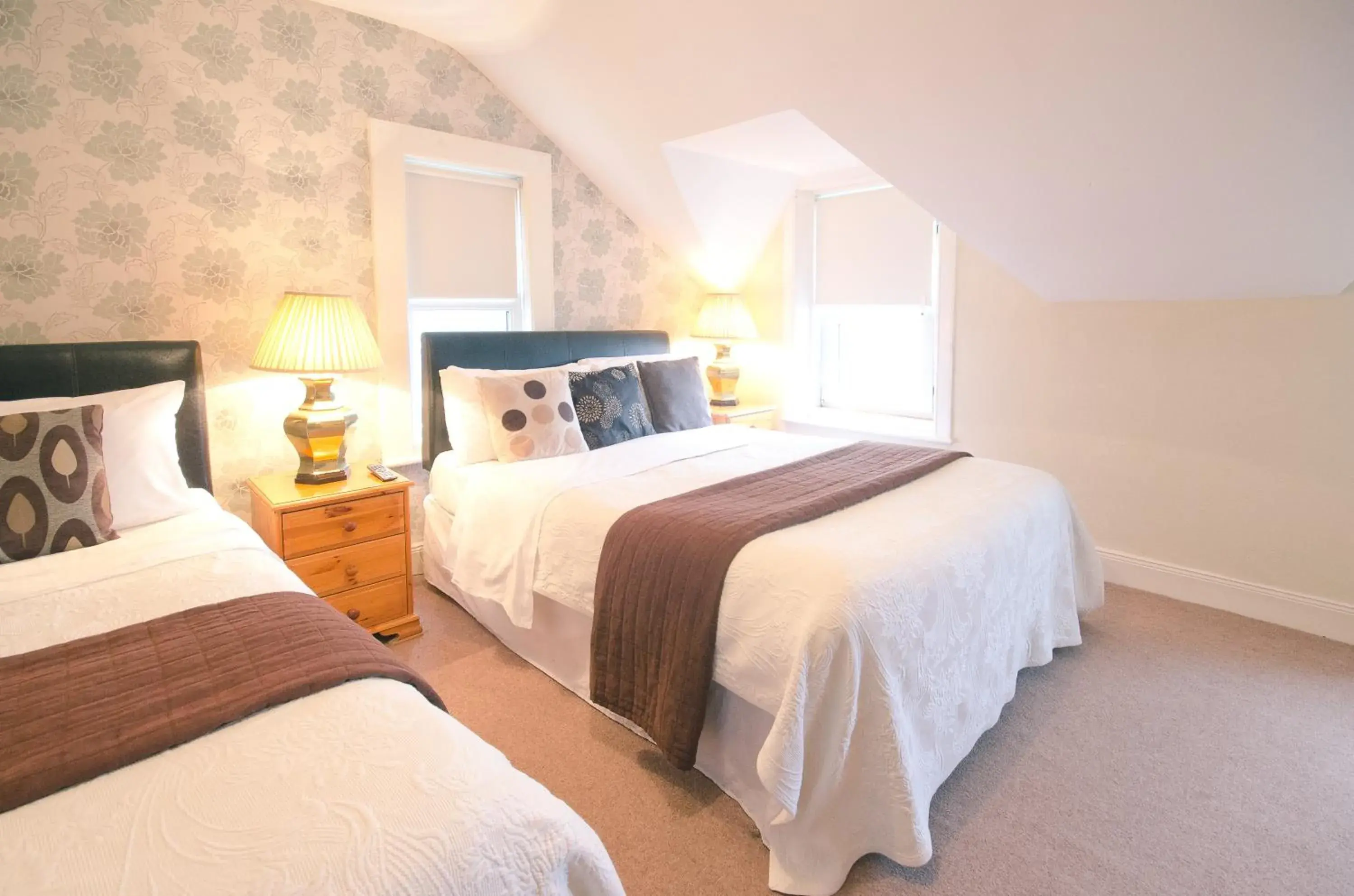 Small Family Room in Ennislare House Guest Accommodation Small Family Room in Ennislare House Guest Accommodation