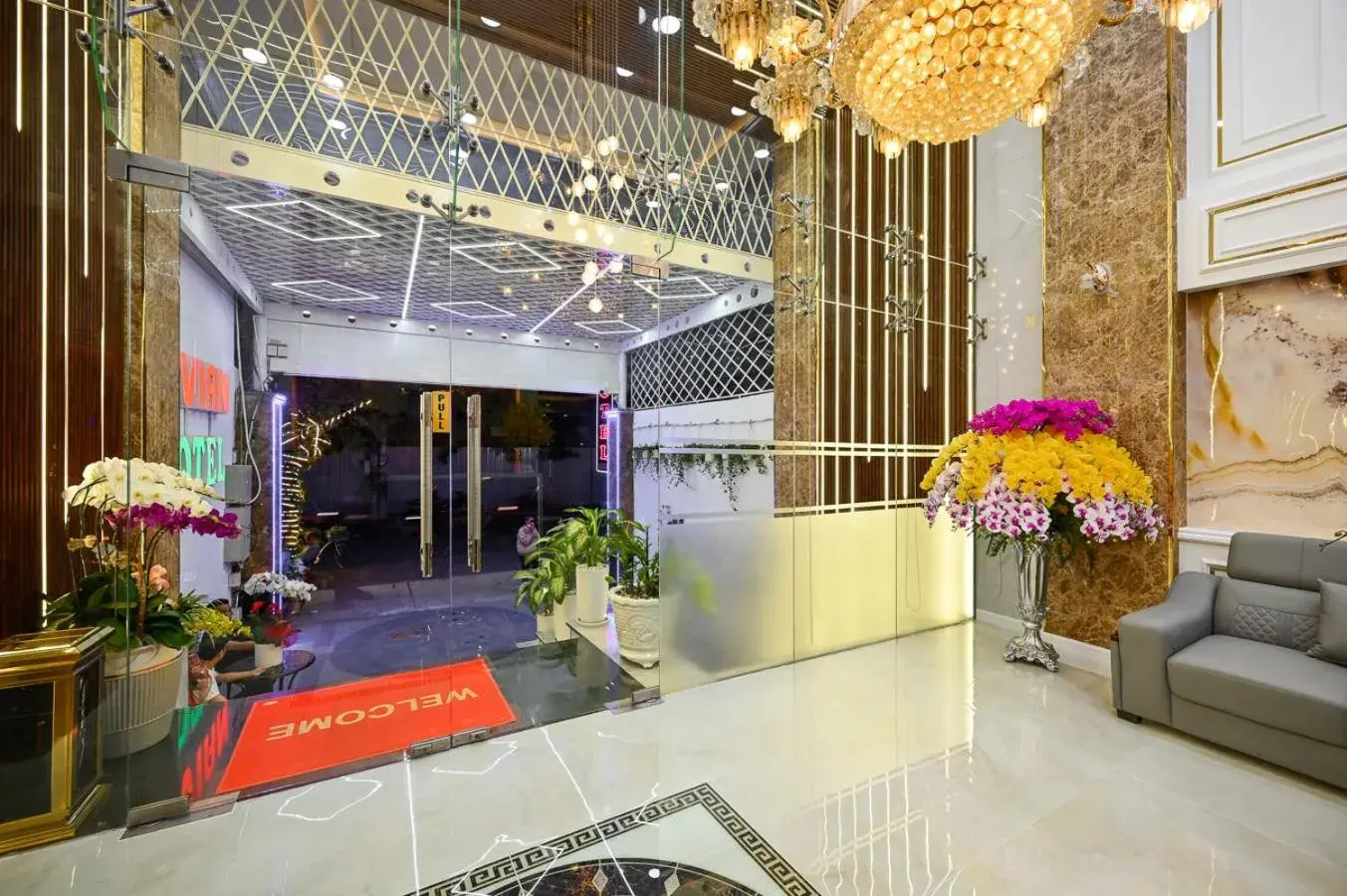 Lobby or reception in Vivian Airport Hotel Saigon Lobby or reception in Vivian Airport Hotel Saigon
