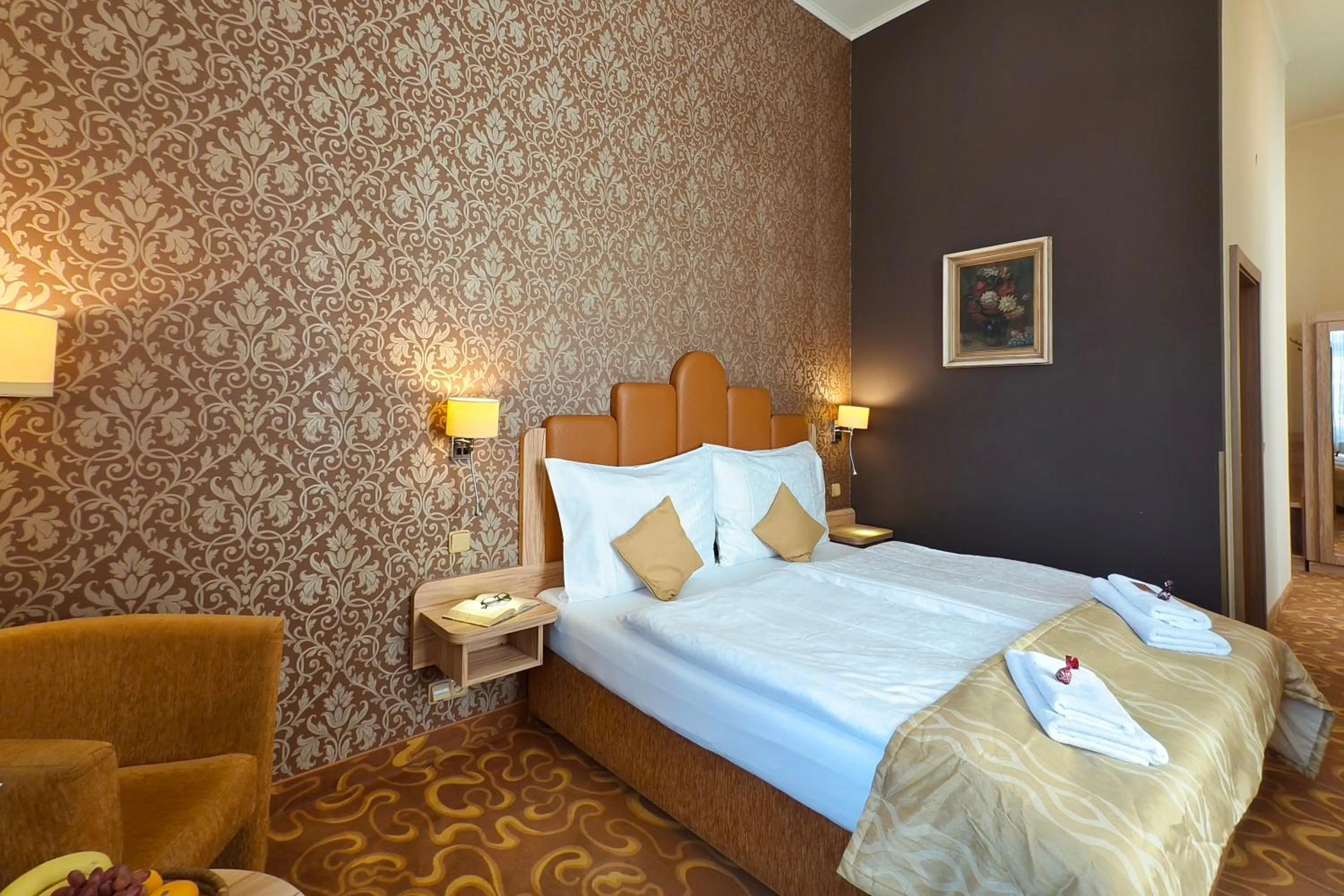 Bed in Hotel Zlatá Včela