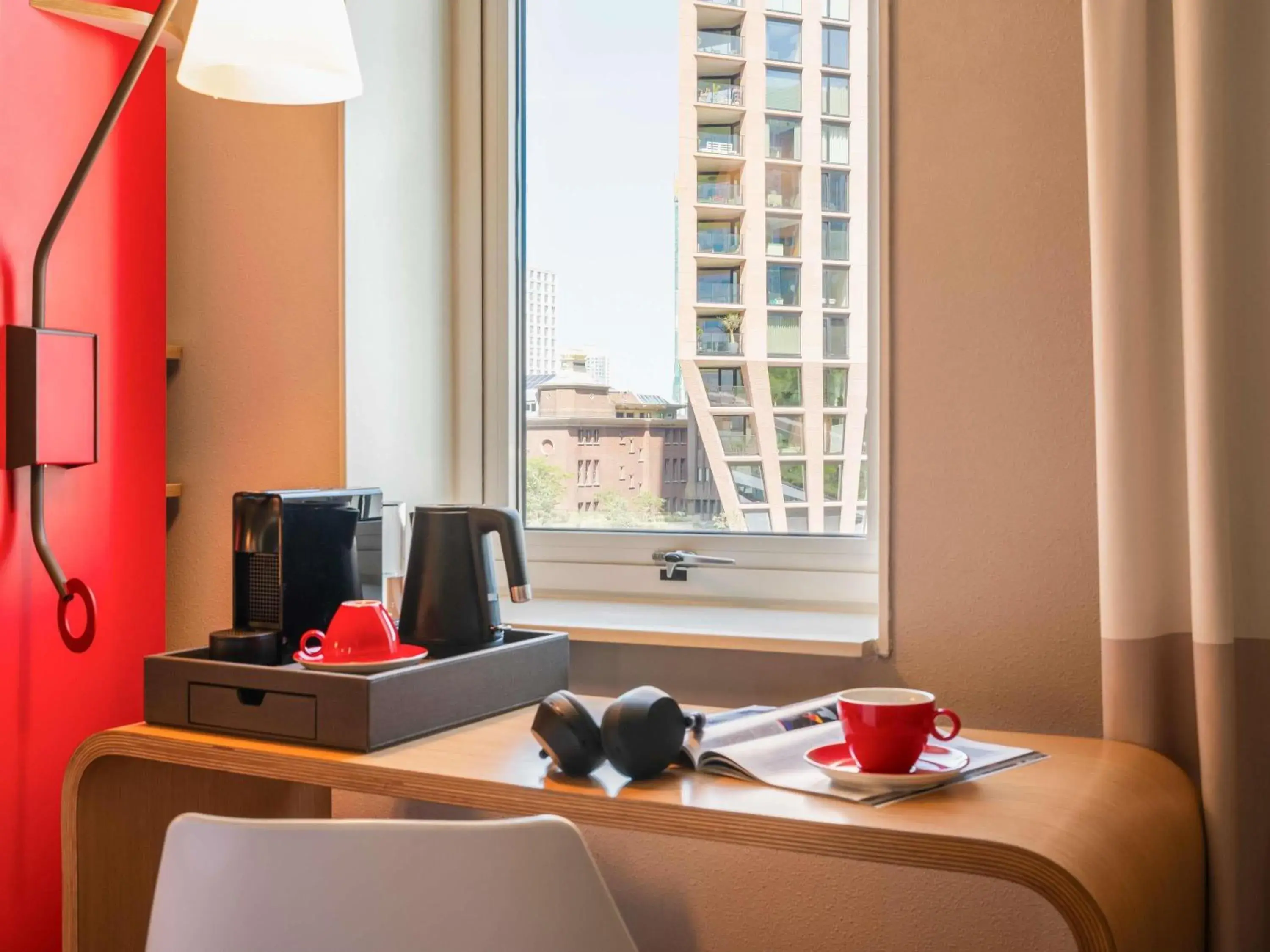 Bedroom in ibis Rotterdam City Centre Bedroom in ibis Rotterdam City Centre