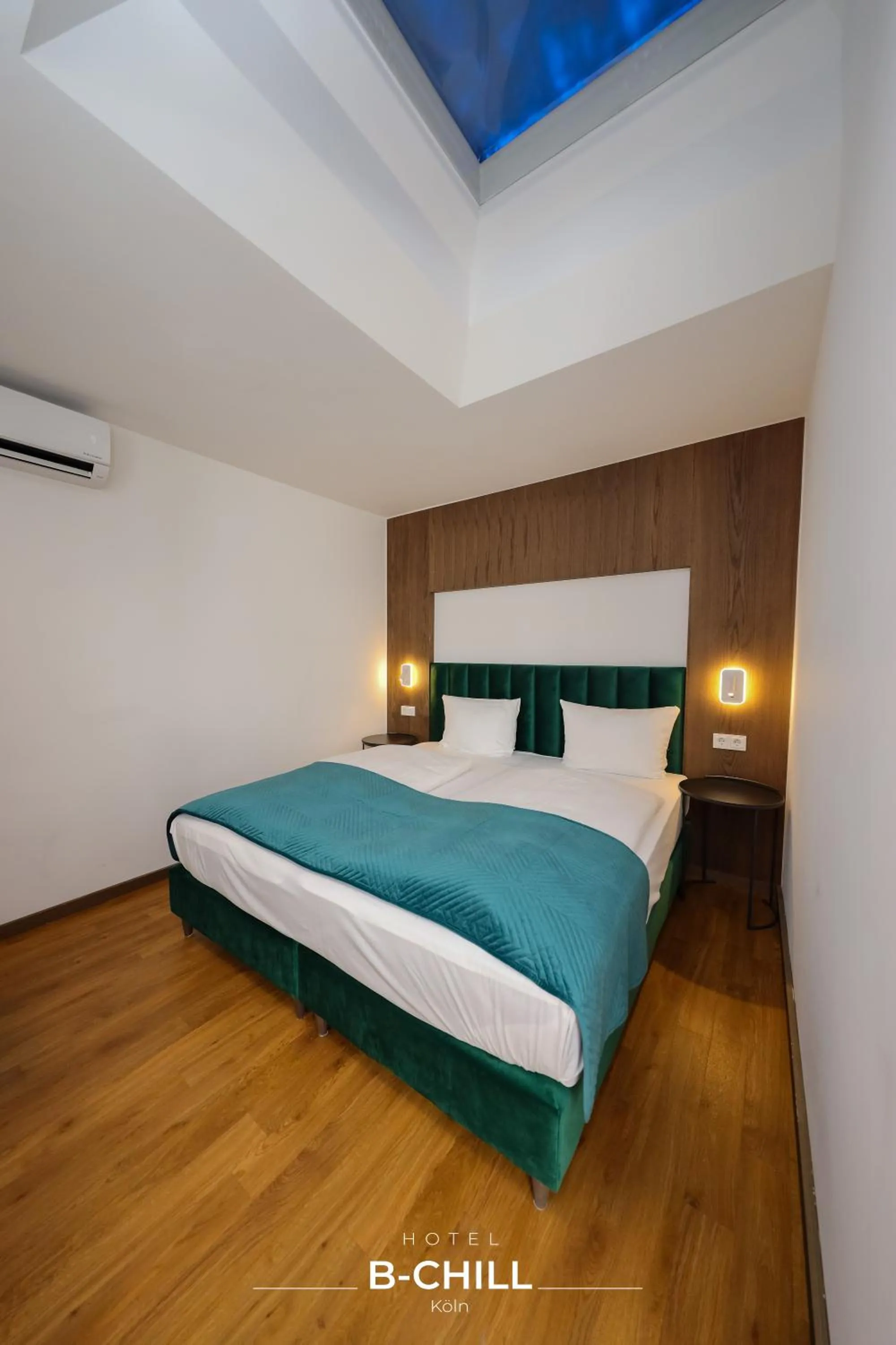 Bed in B-Chill Cologne