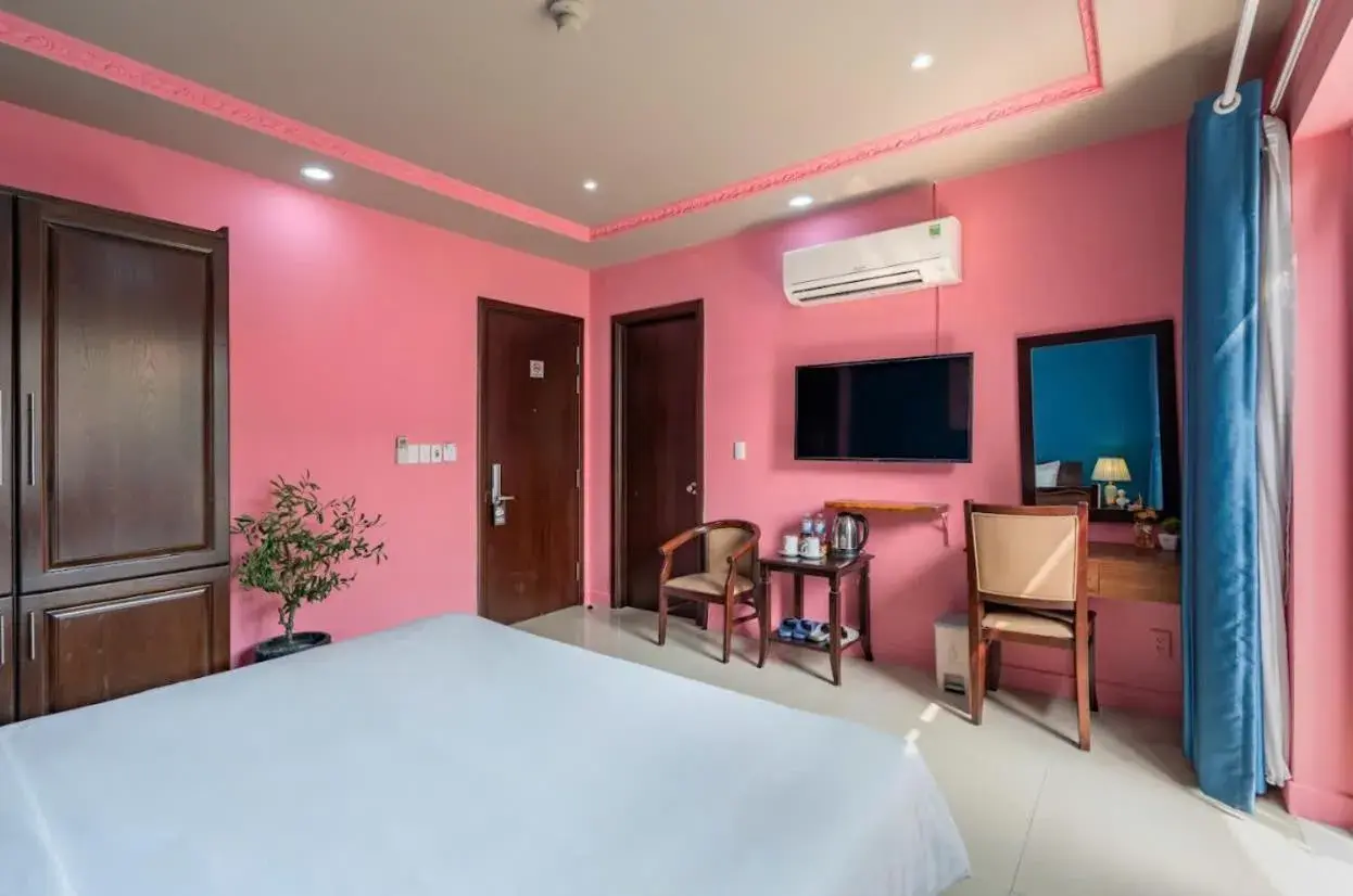 Communal lounge/ TV room, Bed in La Serena Hotel & Apartment Communal lounge/ TV room, Bed in La Serena Hotel & Apartment