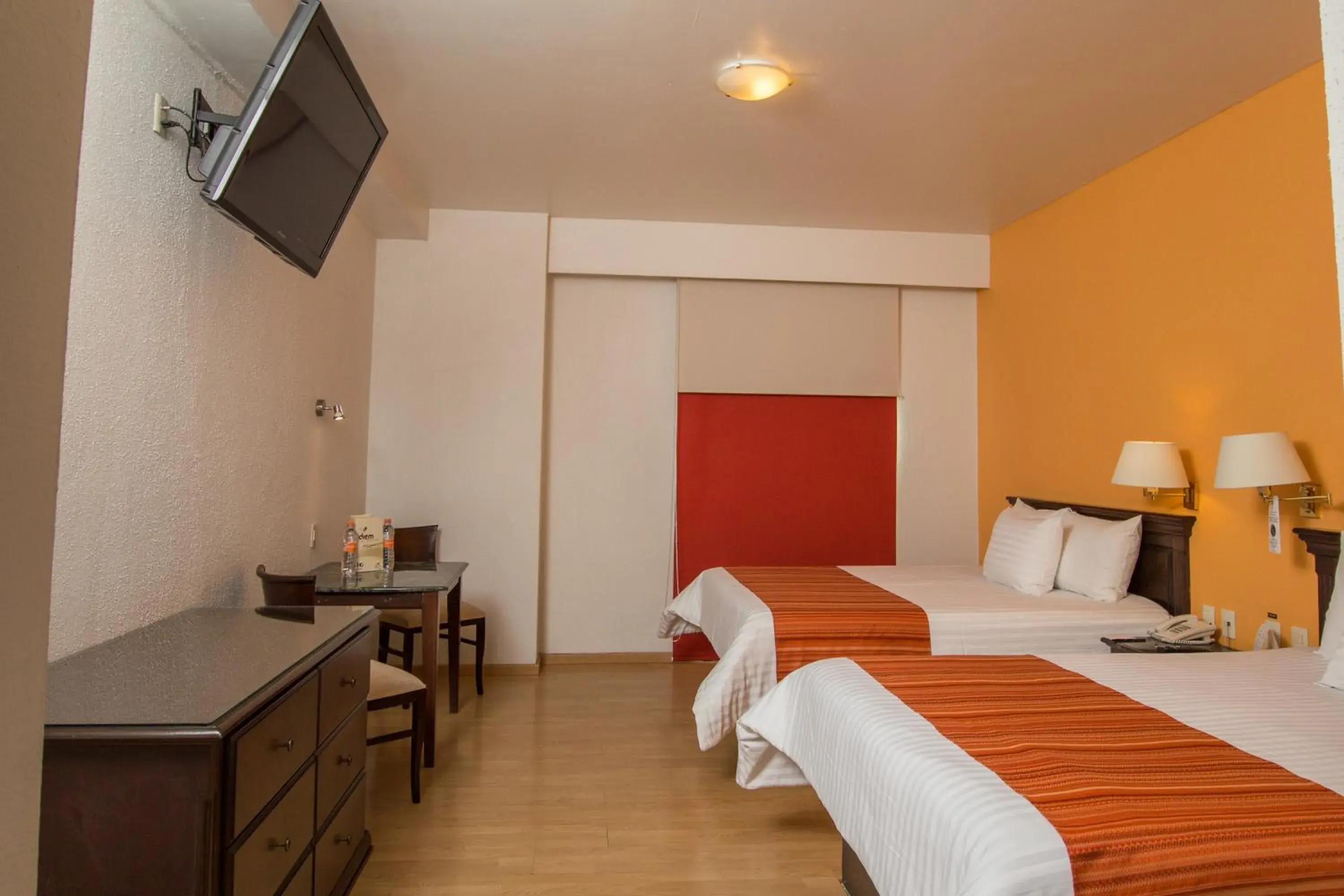 Photo of the whole room, Bed in HG Hotel Photo of the whole room, Bed in HG Hotel