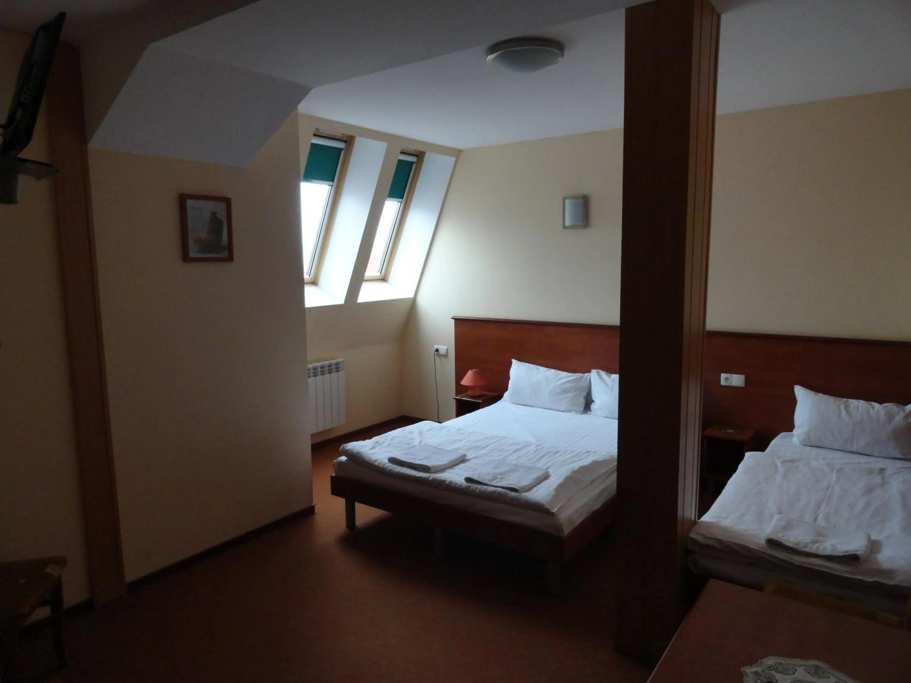 Bedroom, Bed in Hotel Wielkopolanka