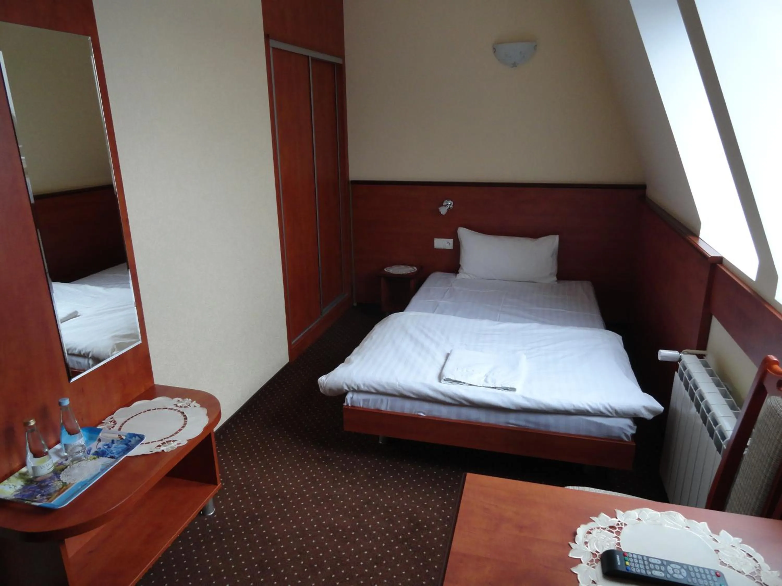 Photo of the whole room, Bed in Hotel Wielkopolanka