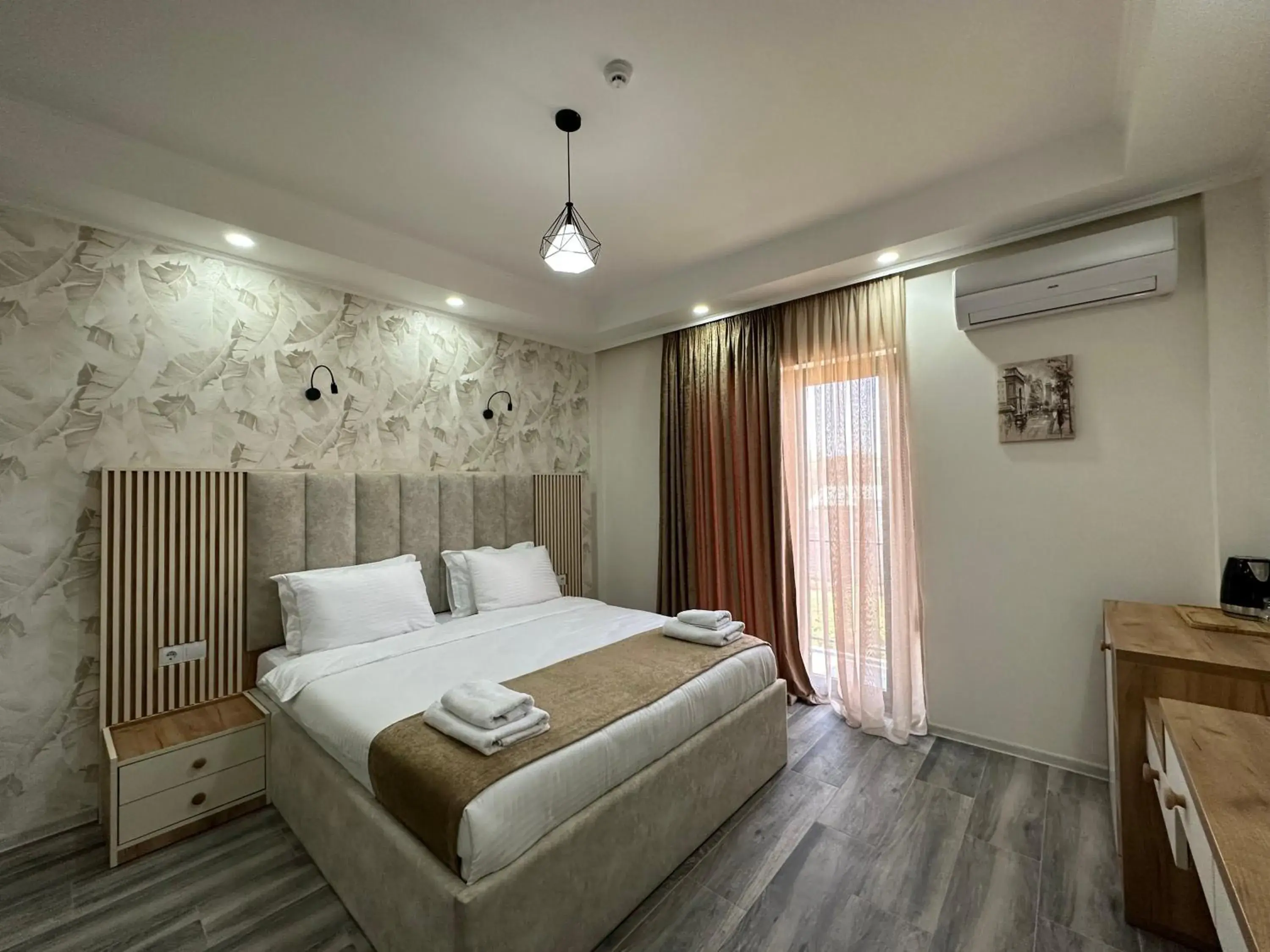 Double Room in Luxmani Hotel & Spa Double Room in Luxmani Hotel & Spa