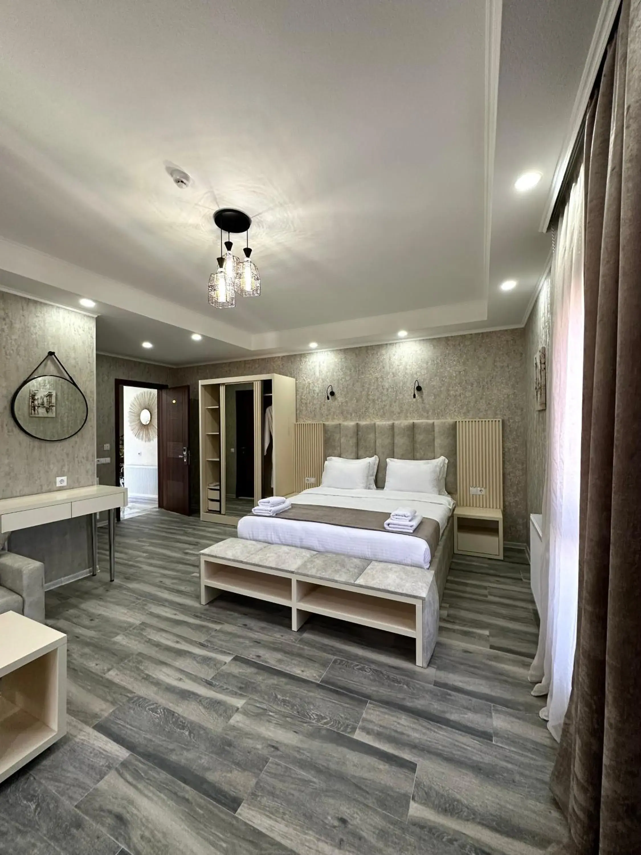Queen Room with Pool View in Luxmani Hotel & Spa Queen Room with Pool View in Luxmani Hotel & Spa