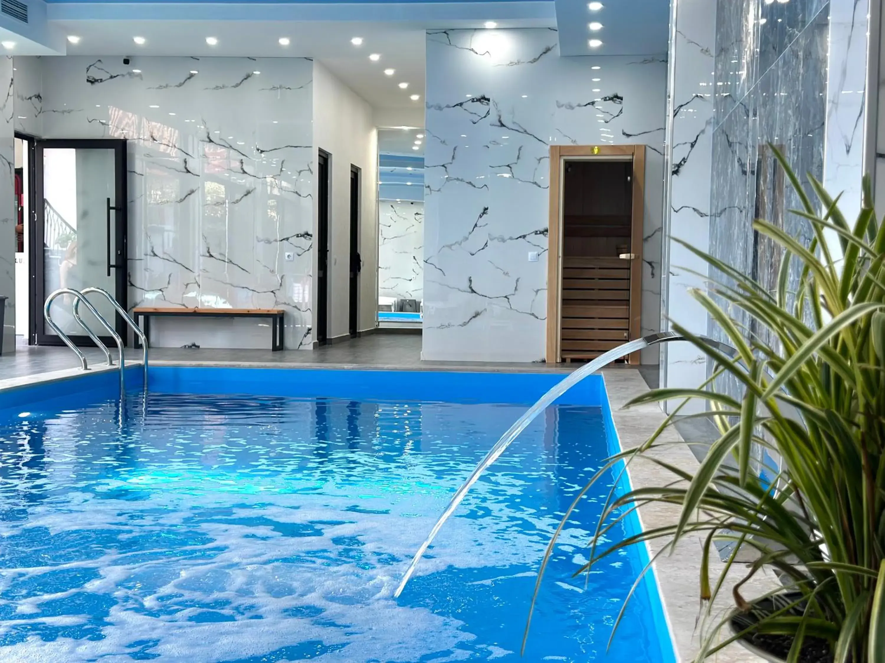 Luxmani Hotel & Spa Luxmani Hotel & Spa