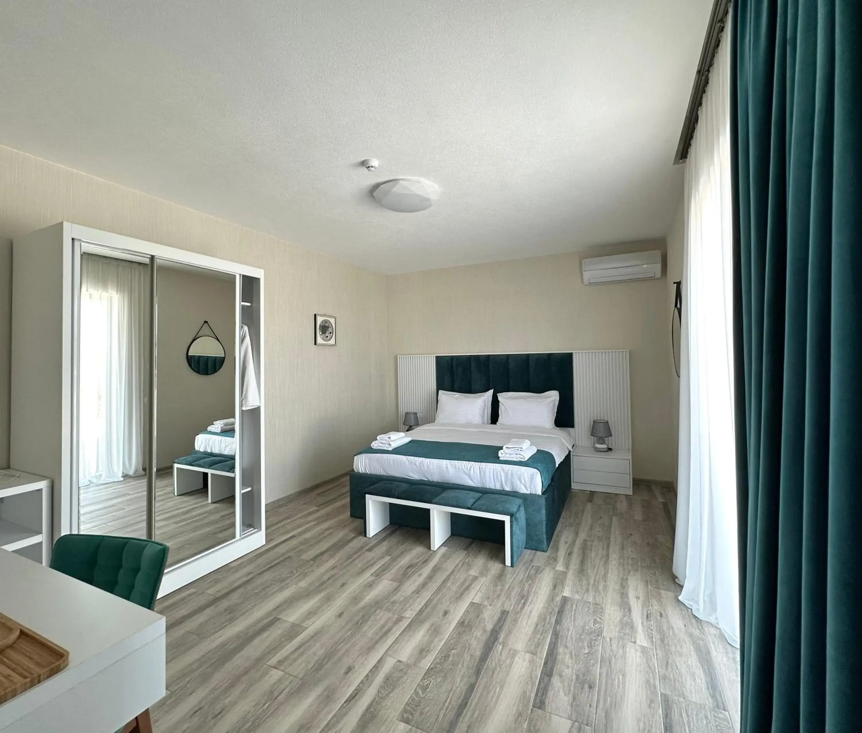 Double Room with Terrace in Luxmani Hotel & Spa Double Room with Terrace in Luxmani Hotel & Spa