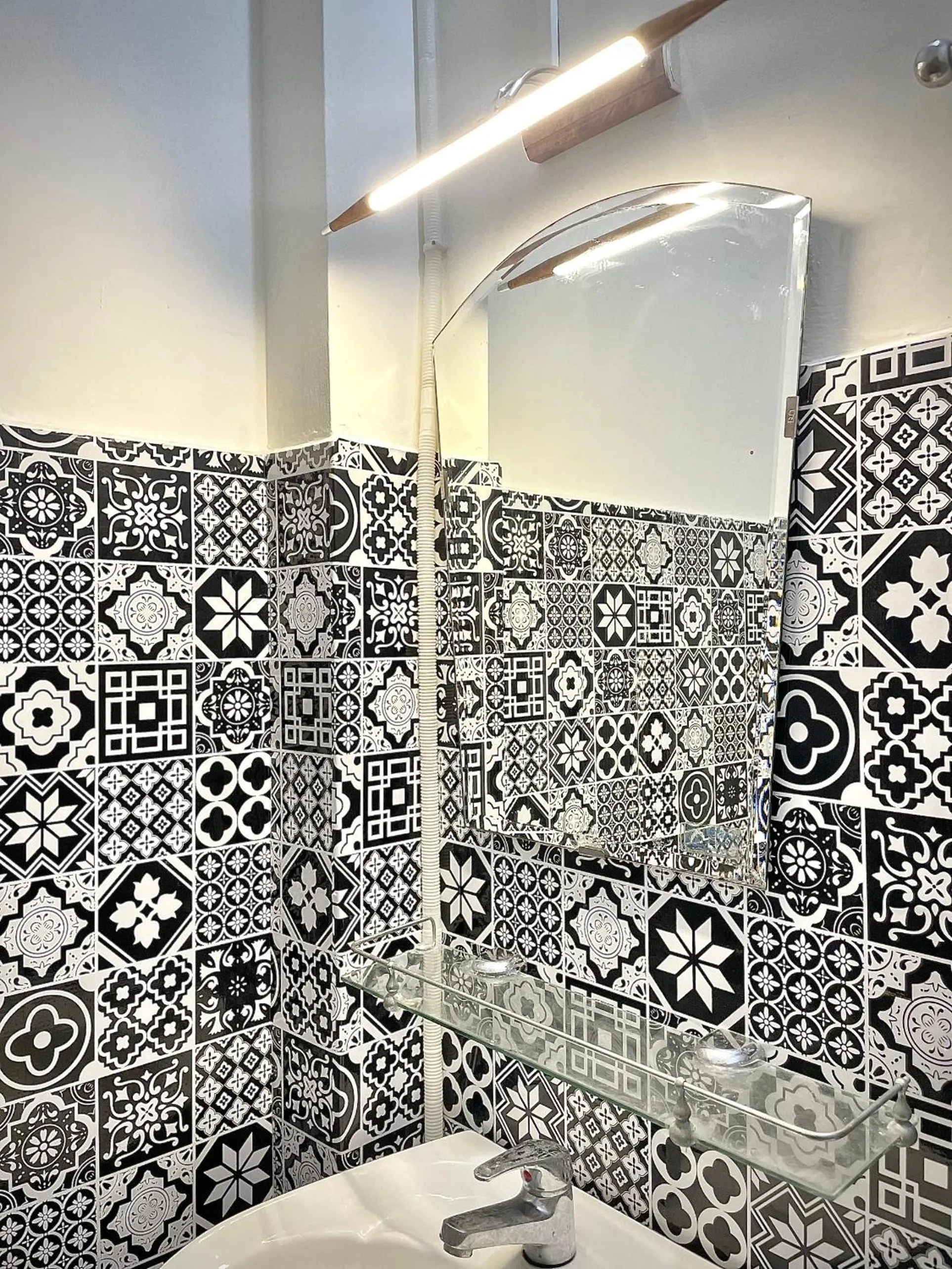 Bathroom in BÊ TÔNG RESIDENCES HOMESTAY