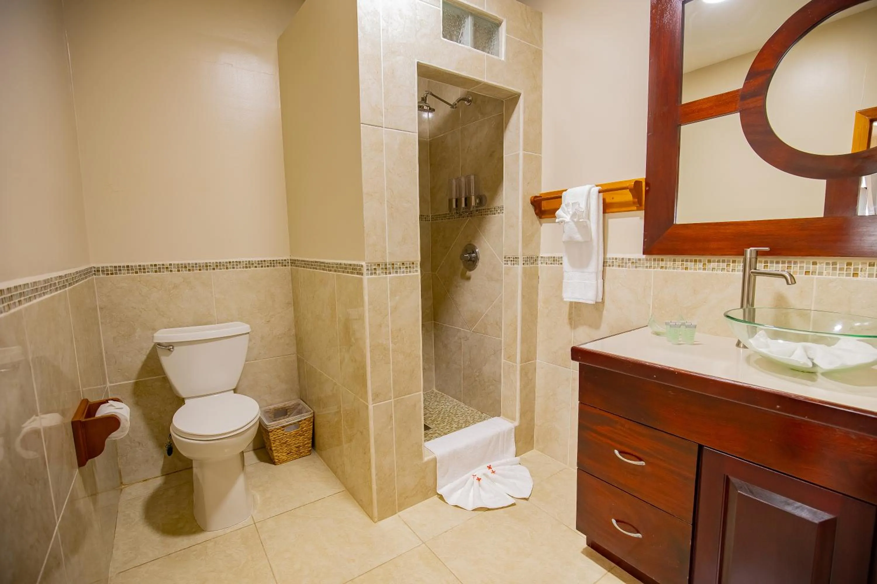 Shower in Hidden Jewel Boutique Hotel