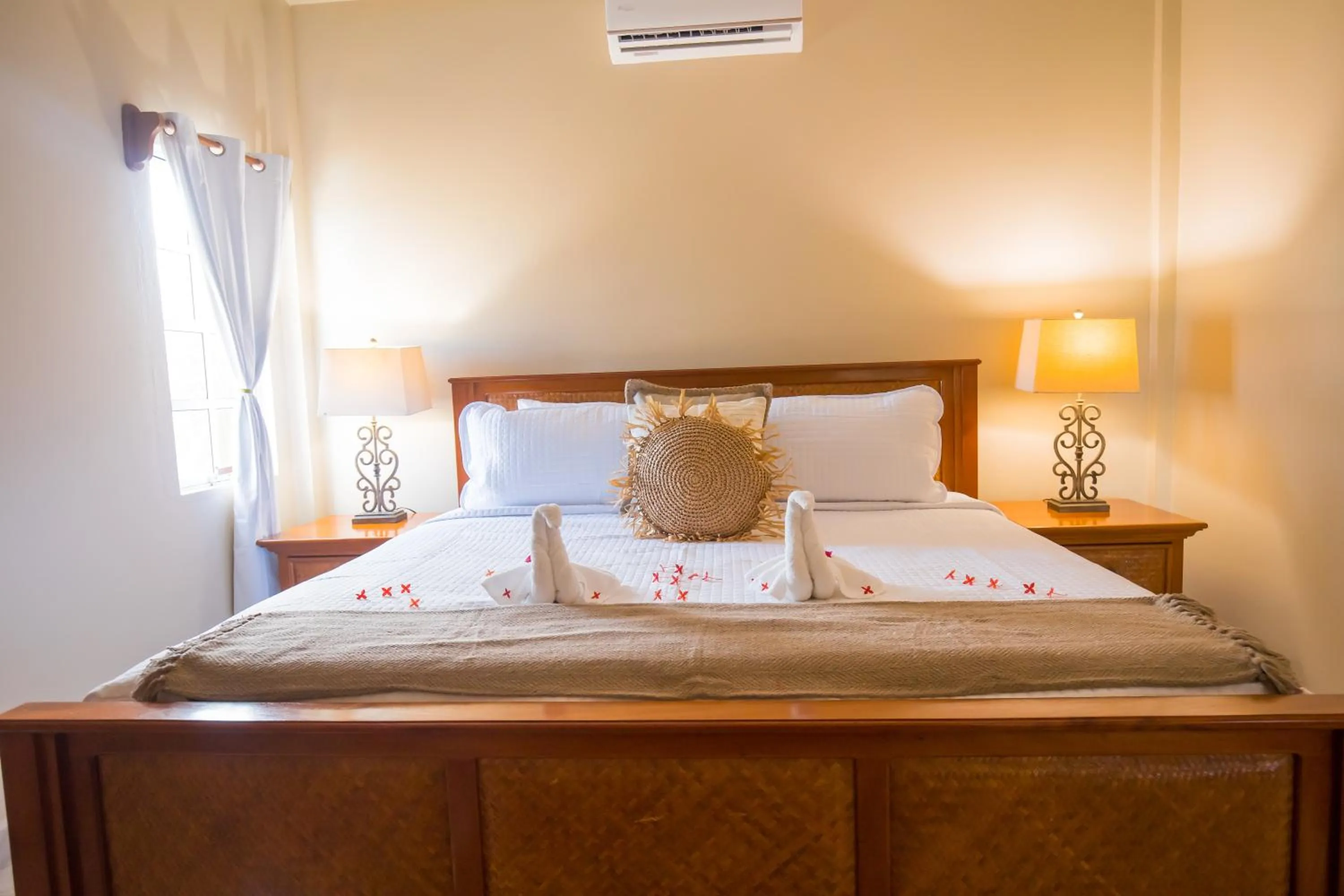 Bed in Hidden Jewel Boutique Hotel