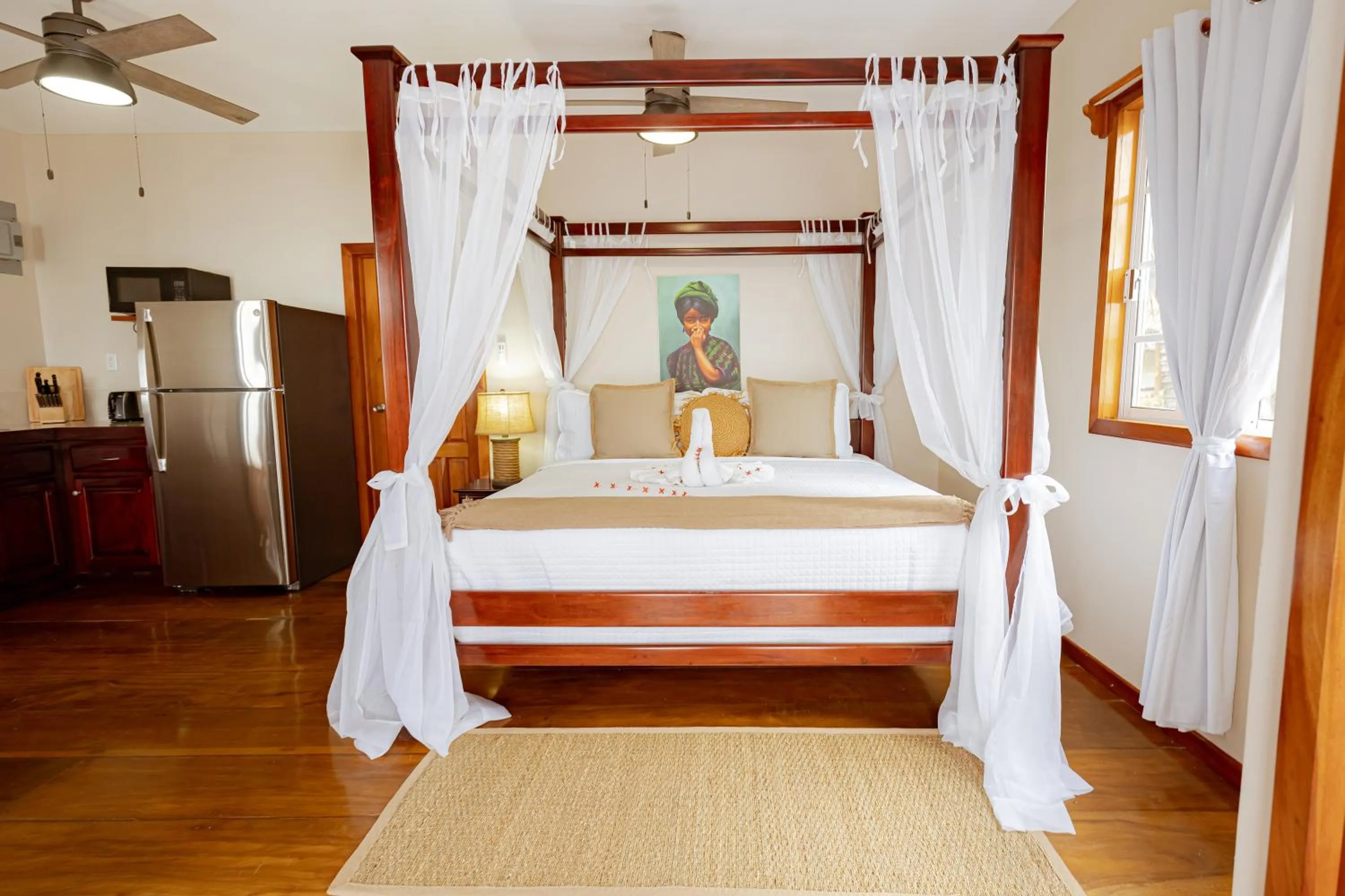 Bed in Hidden Jewel Boutique Hotel