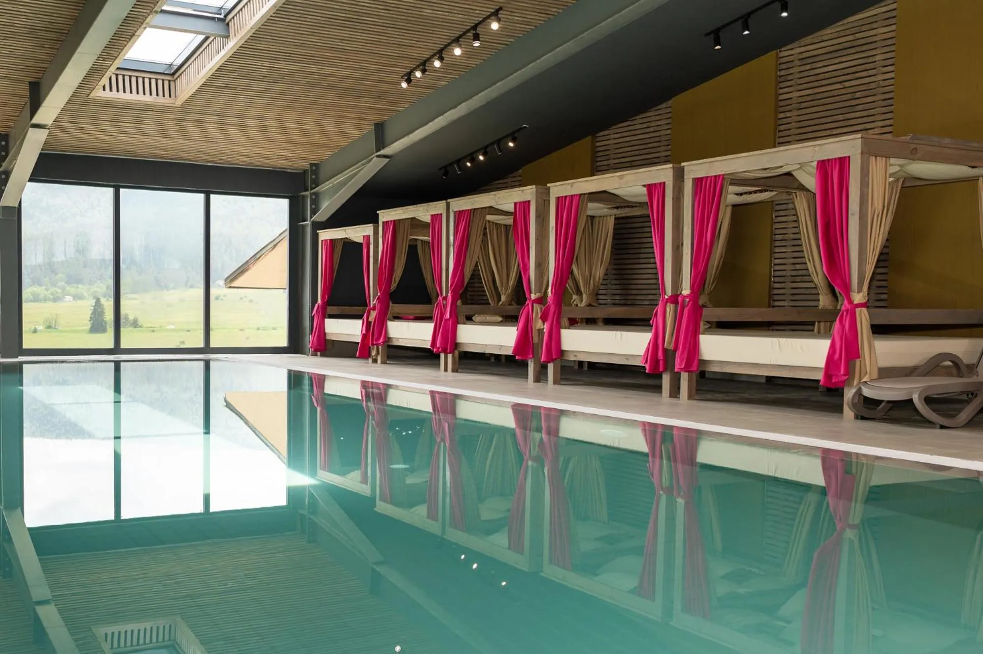 Swimming pool in Grande Vista Resort & Spa
