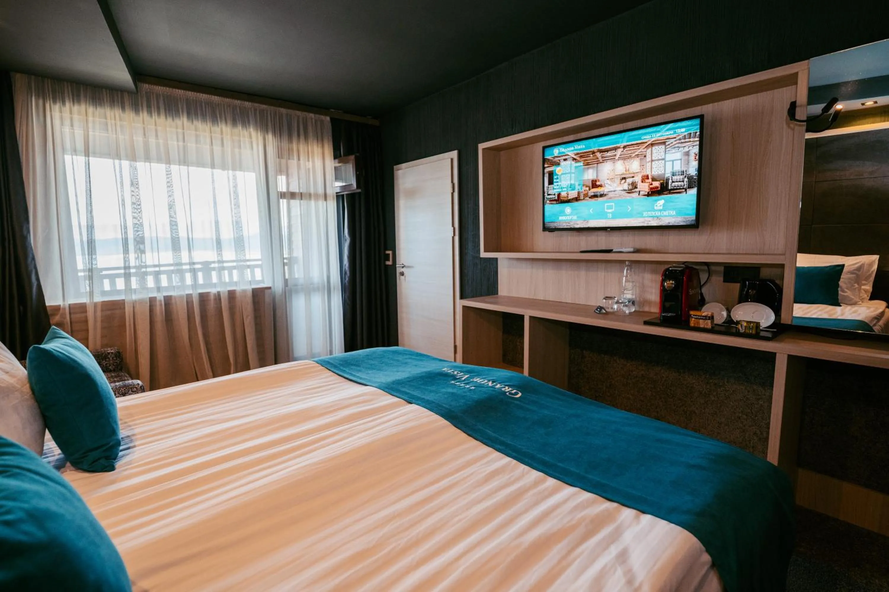 Bed in Grande Vista Resort & Spa